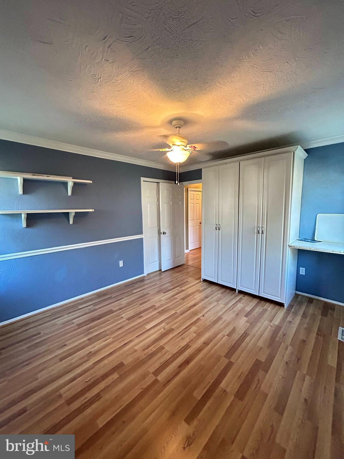 GREENBRIAR - Residential Lease