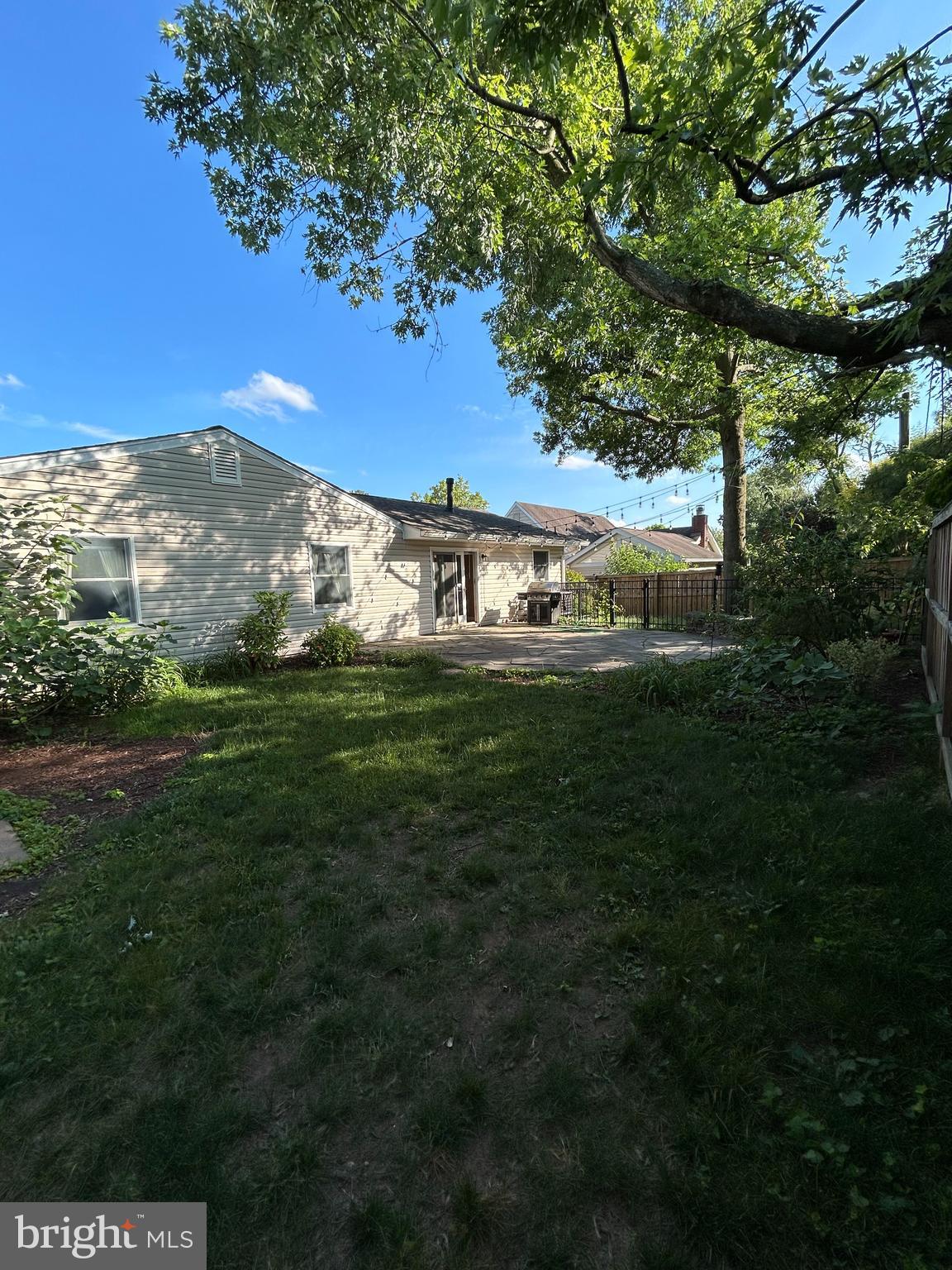 GREENBRIAR - Residential Lease