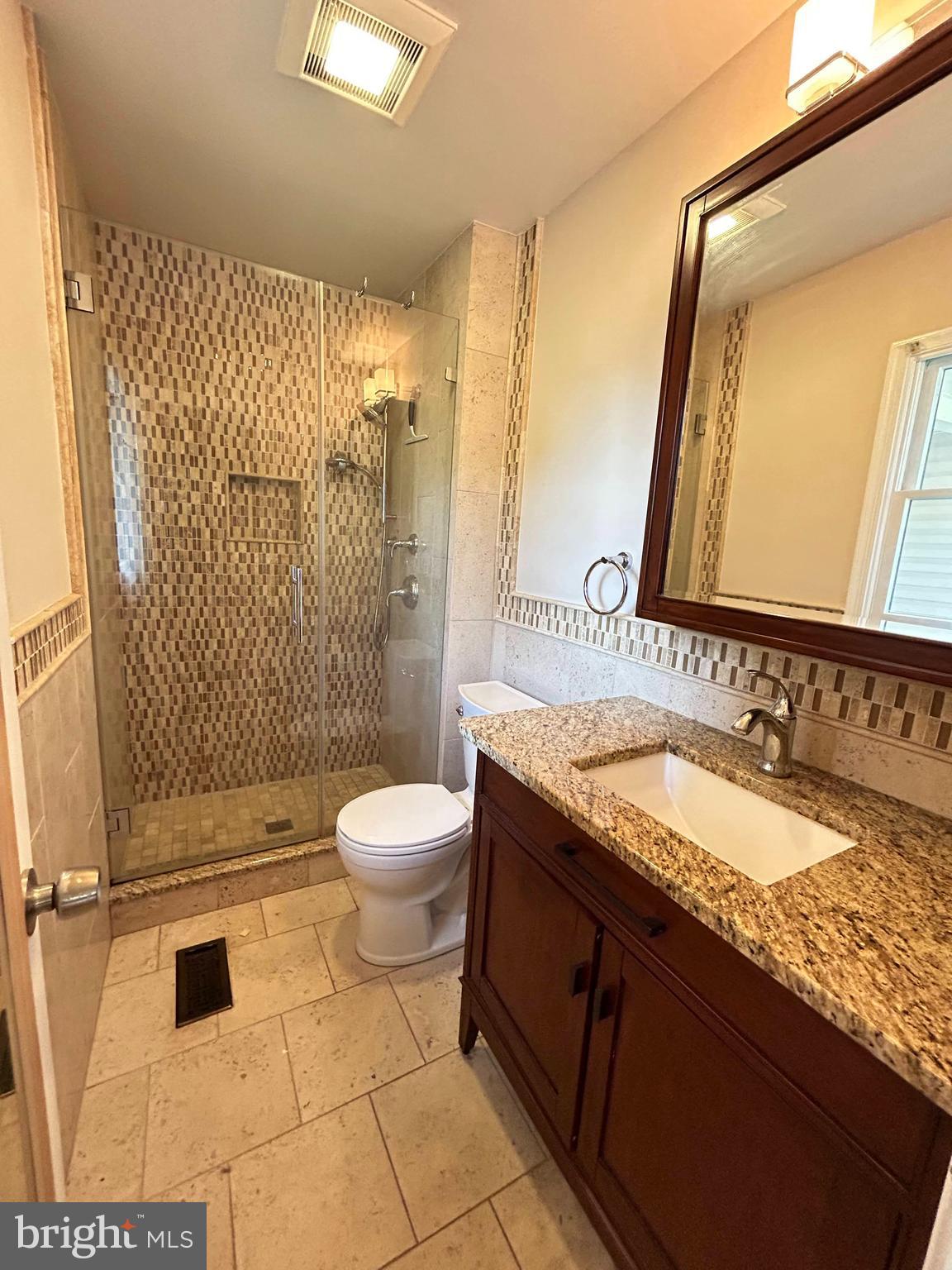 GREENBRIAR - Residential Lease