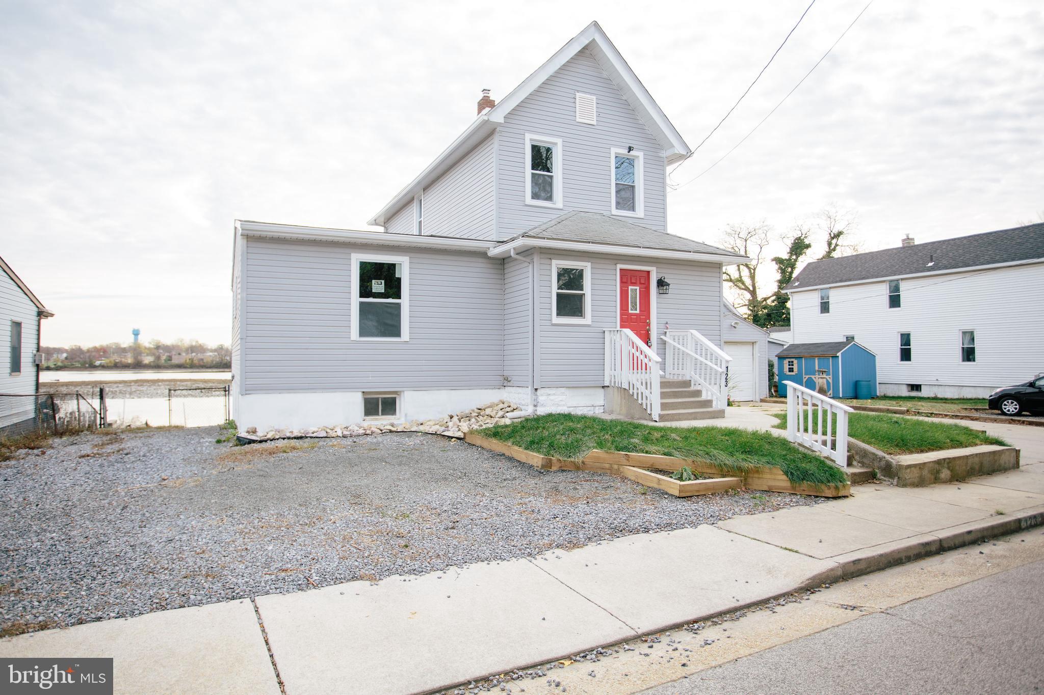 123 EDGEWATER AVENUE