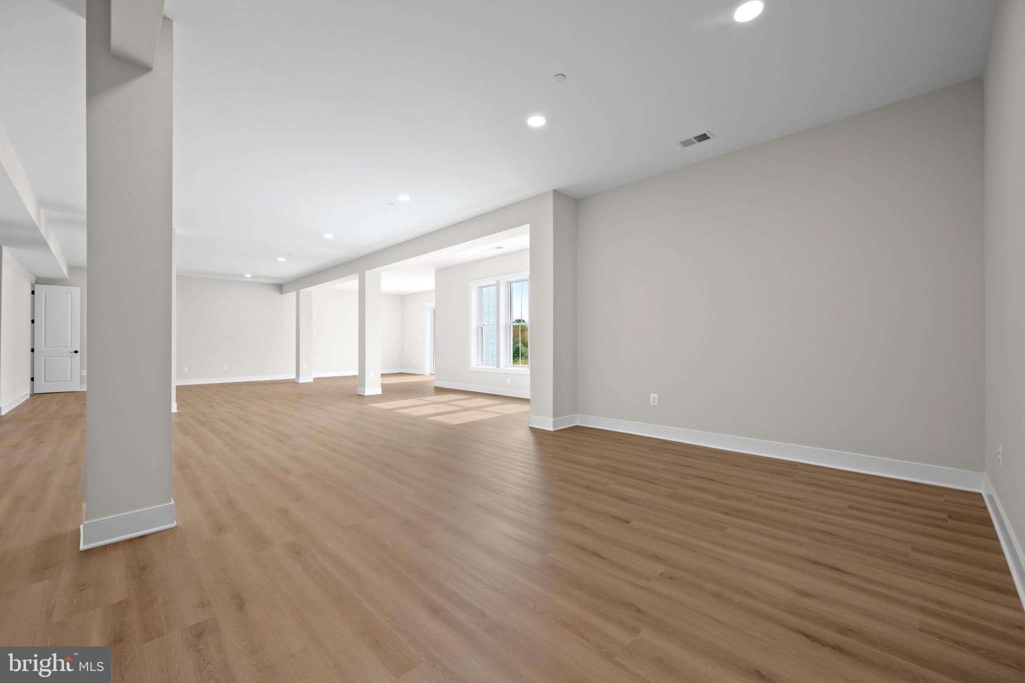 FALLING GREEN - Residential