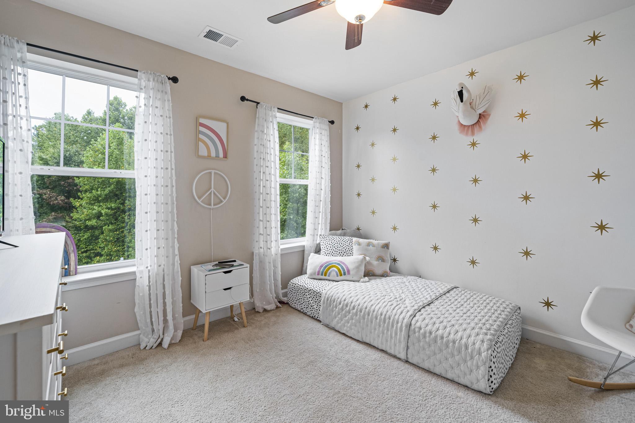 OAK TREE LANDING - Residential