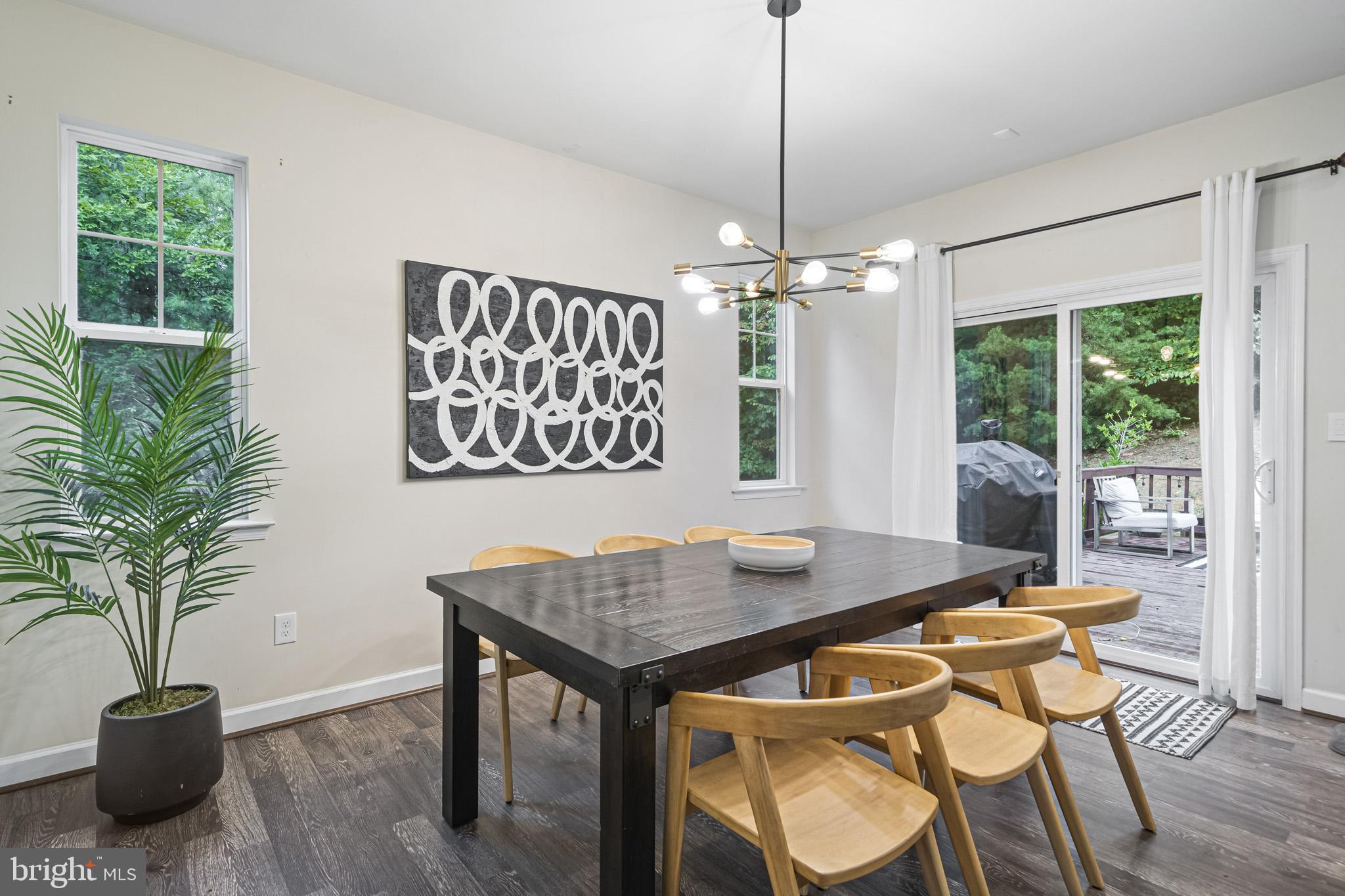 OAK TREE LANDING - Residential