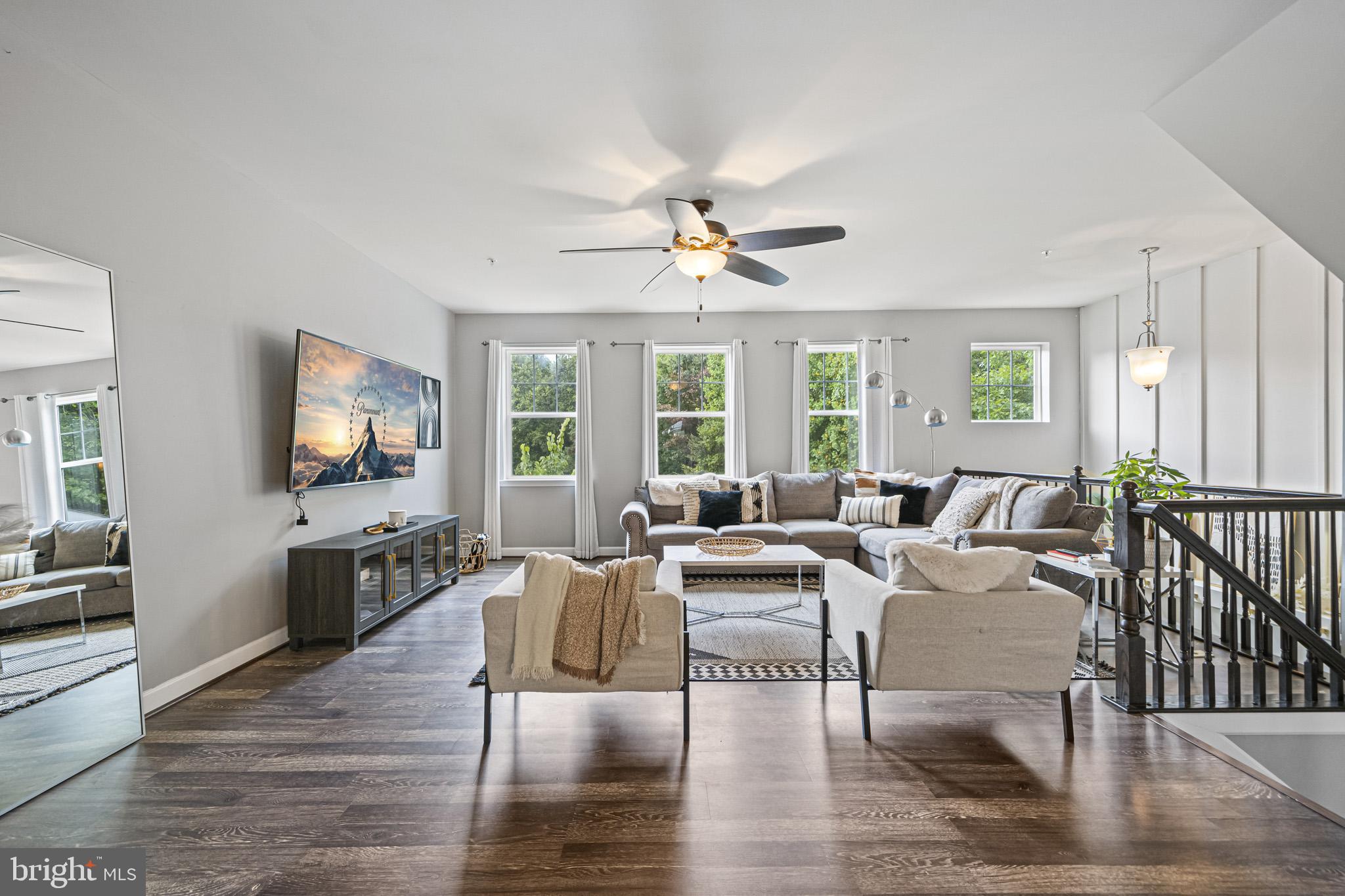 OAK TREE LANDING - Residential