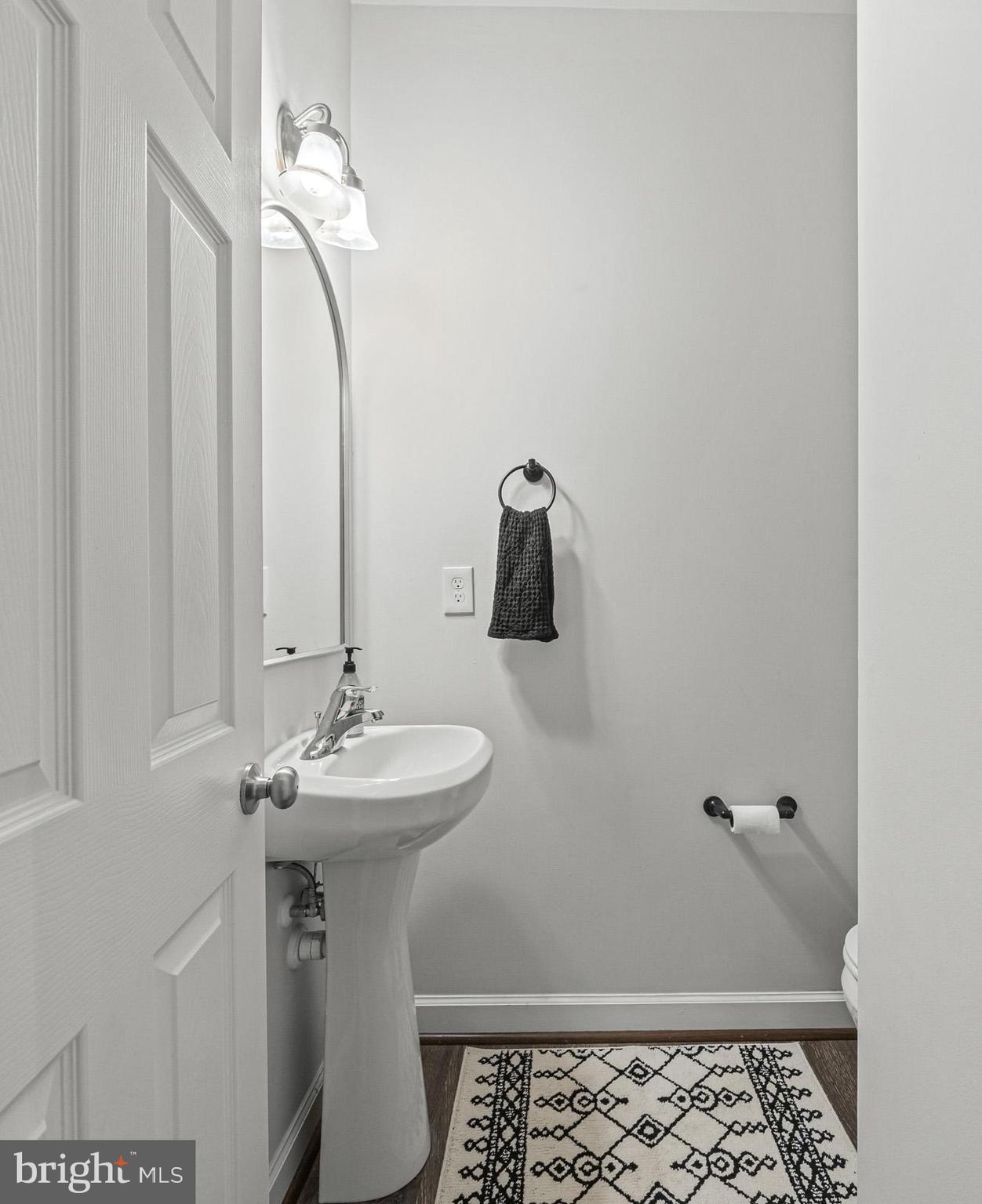 OAK TREE LANDING - Residential