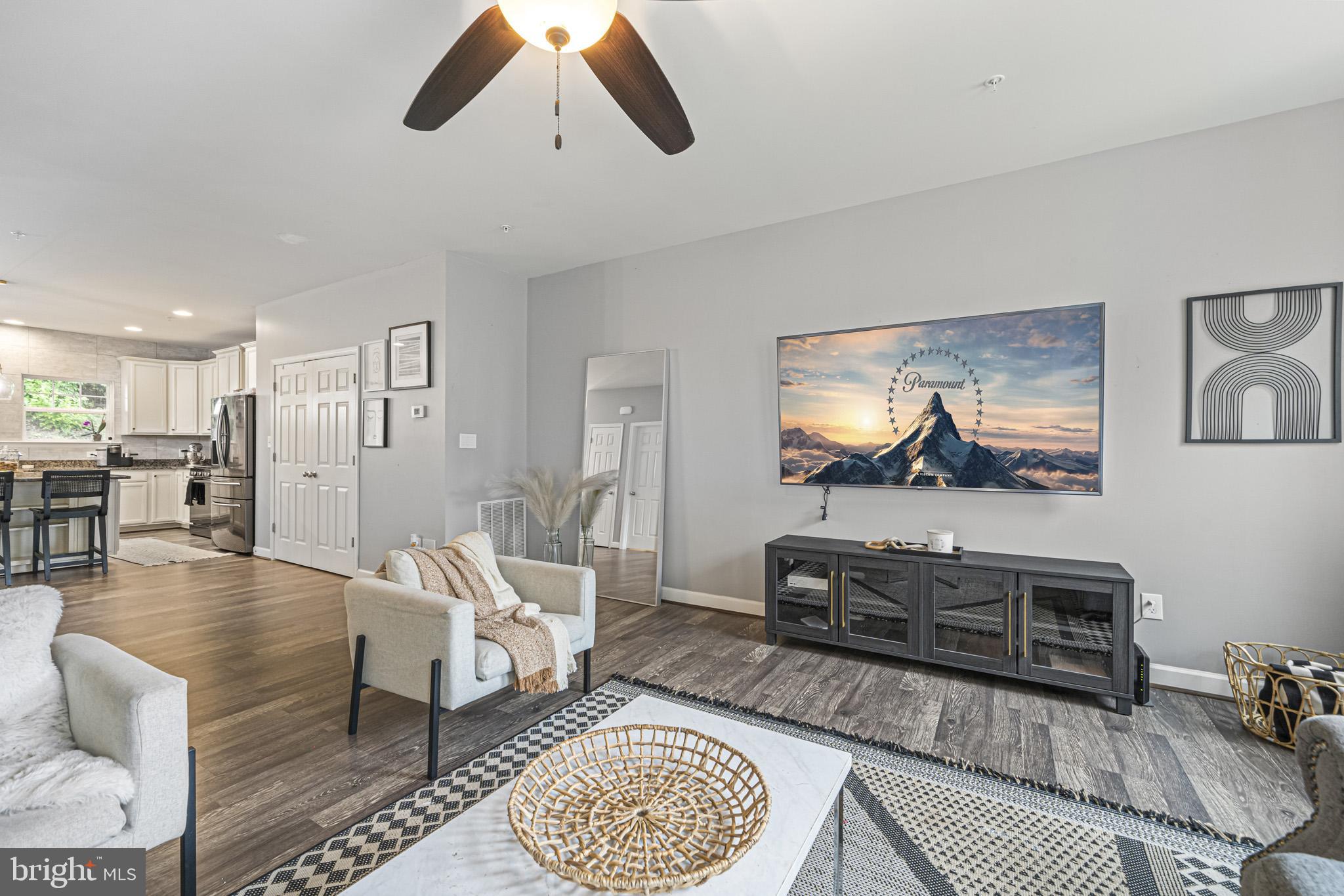 OAK TREE LANDING - Residential