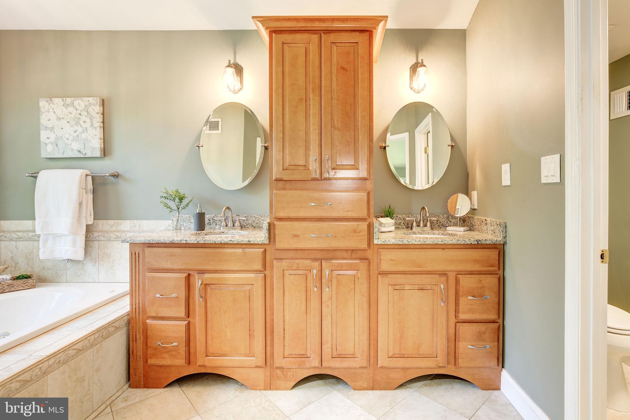 ORCHARD RIDGE - Residential