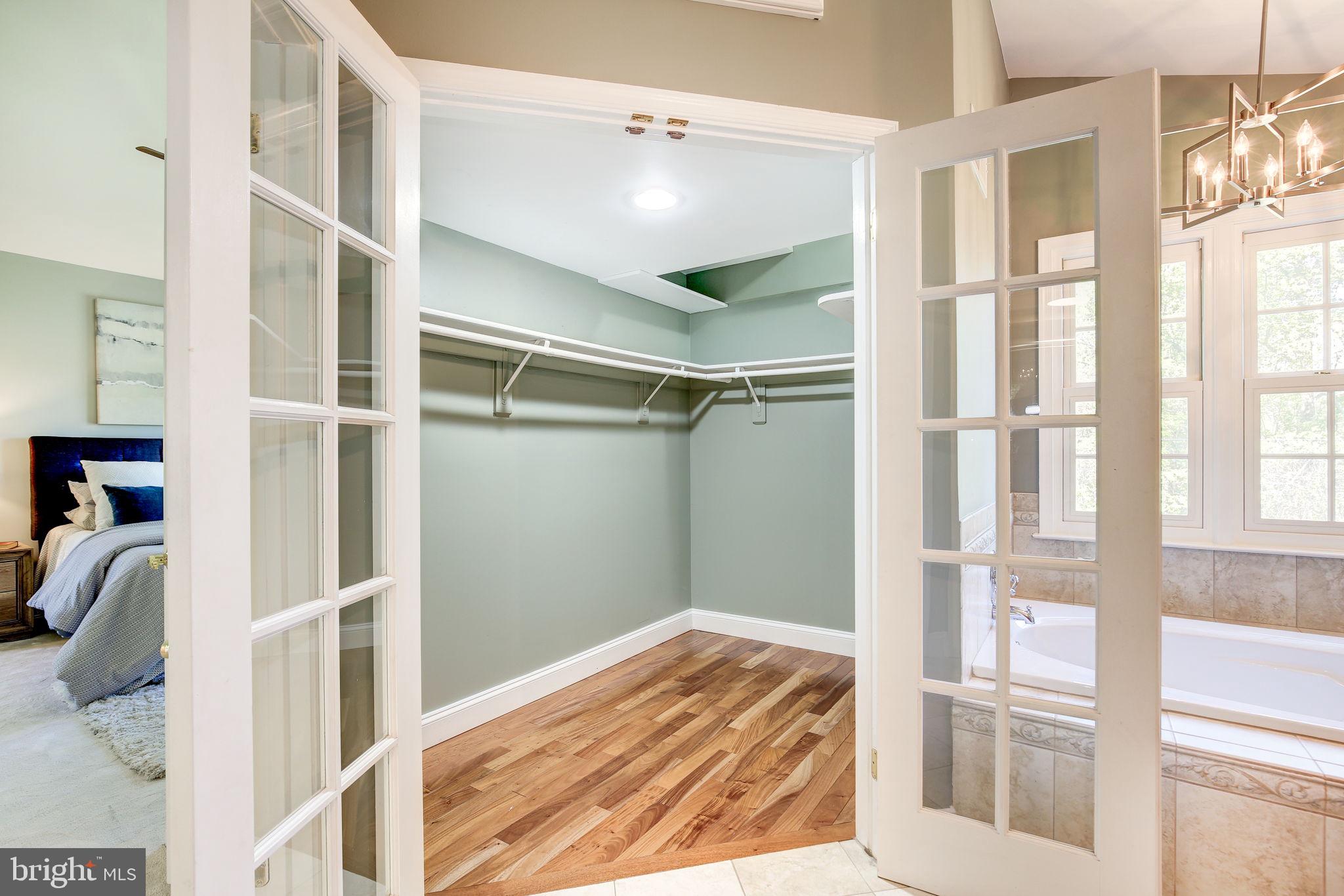 ORCHARD RIDGE - Residential