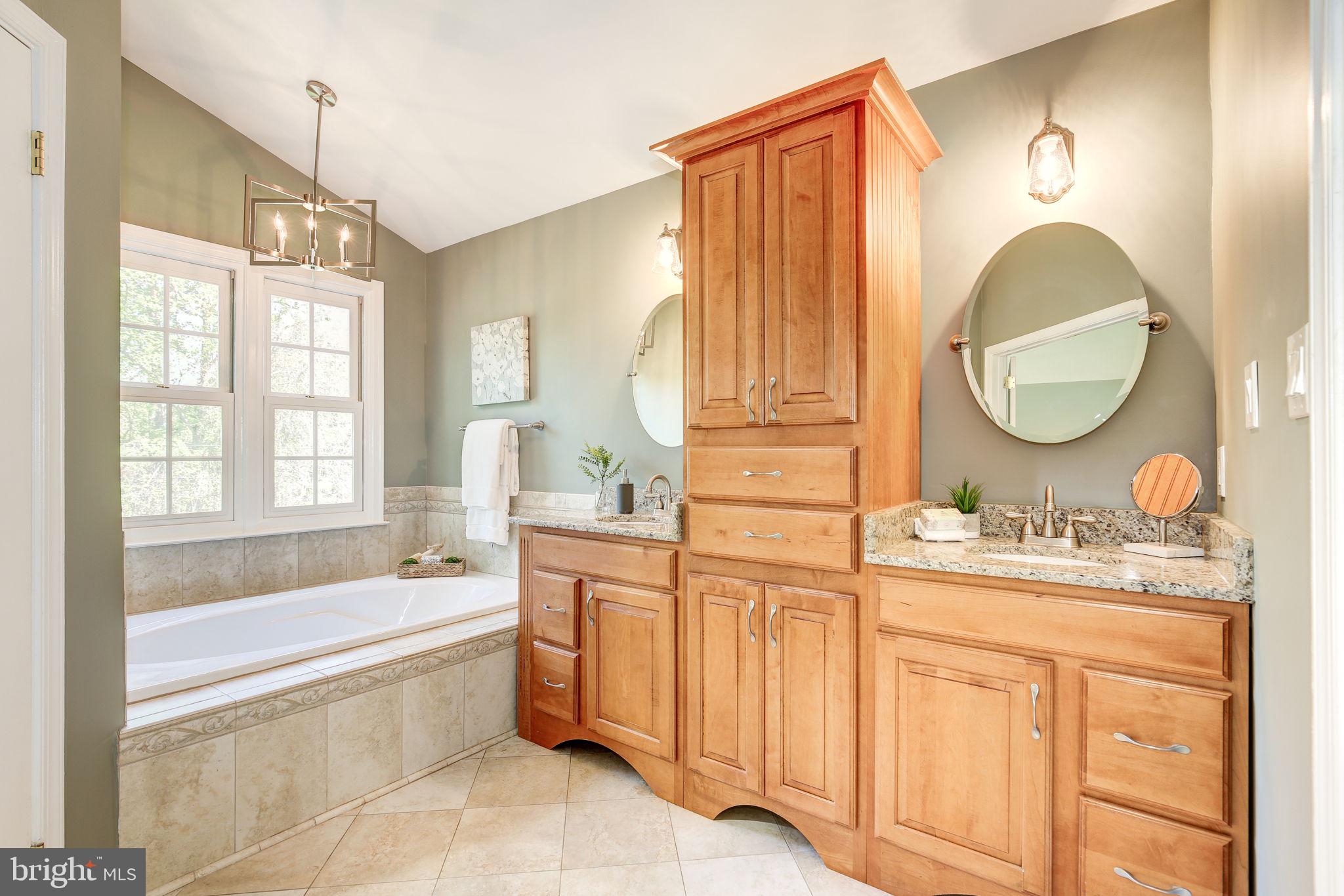 ORCHARD RIDGE - Residential