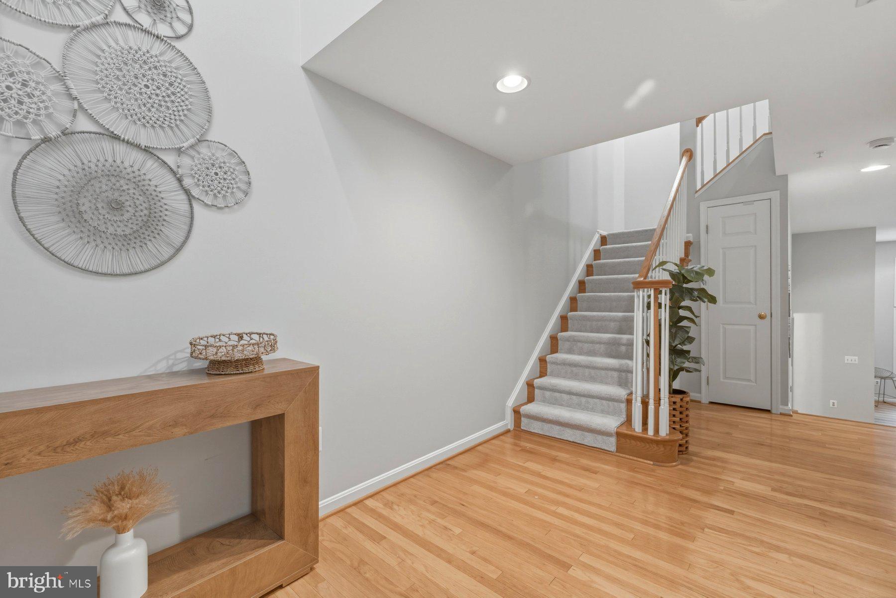 133 WOOTTON OAKS COURT