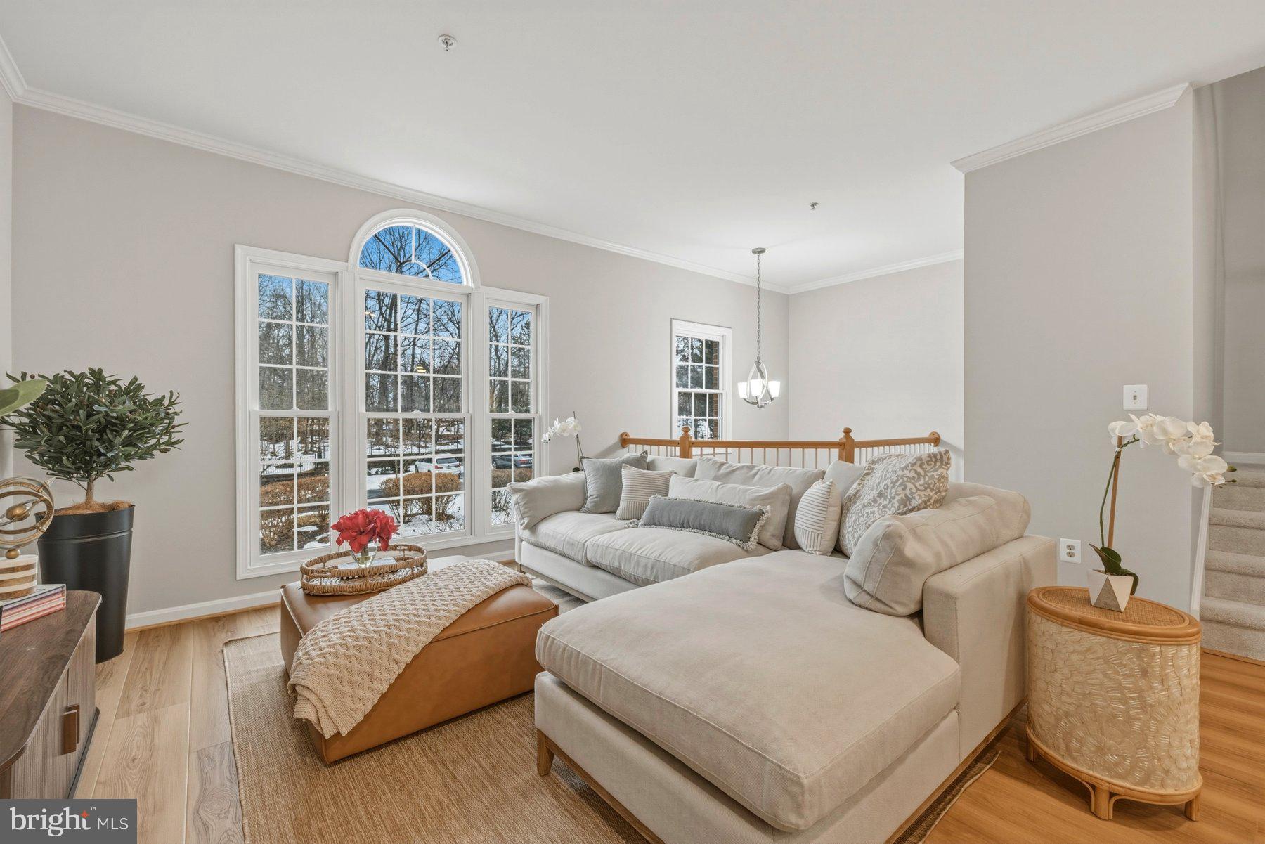 WOOTTON OAKS - Residential