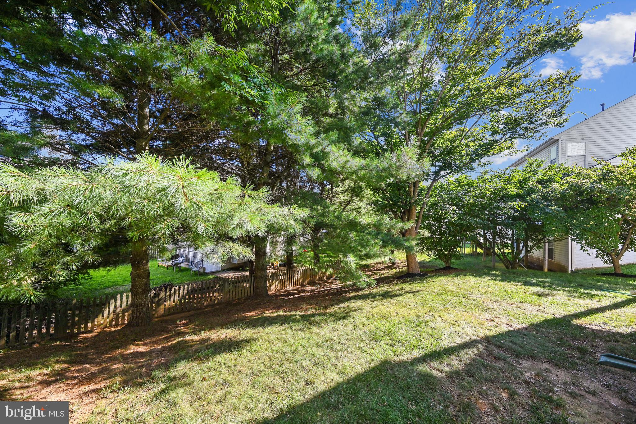 VILLAGE OF RIVER HILL - Residential