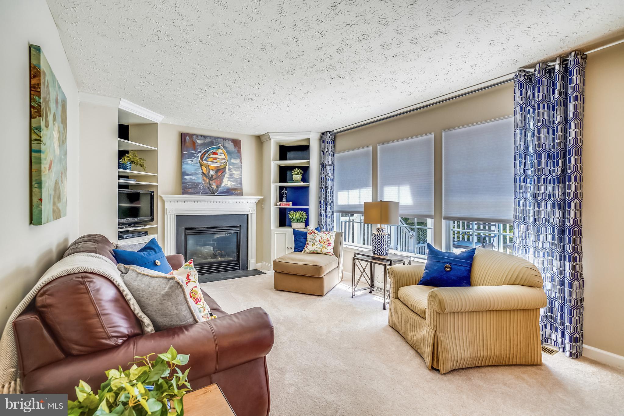 VILLAGE OF RIVER HILL - Residential