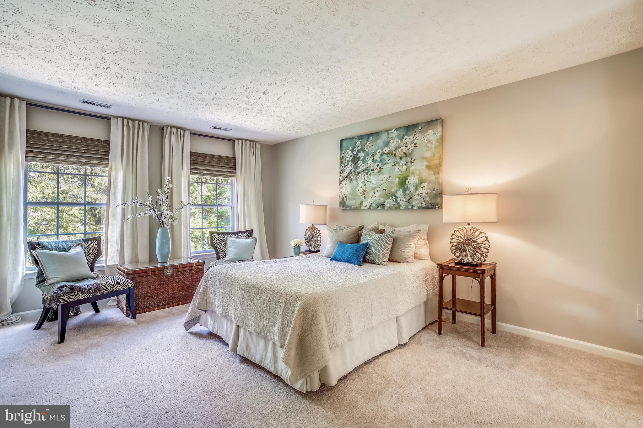 VILLAGE OF RIVER HILL - Residential