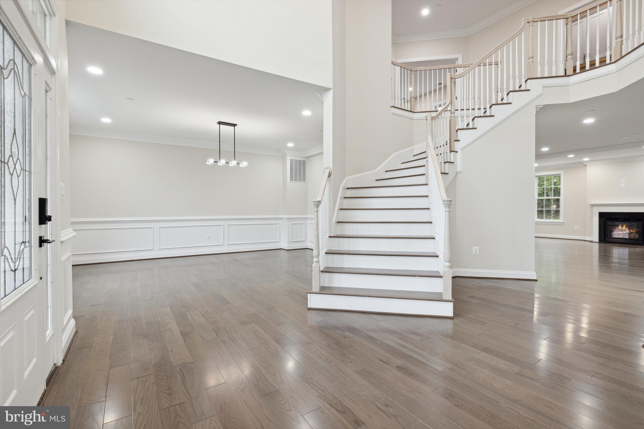 COUNTY VIEW - Residential