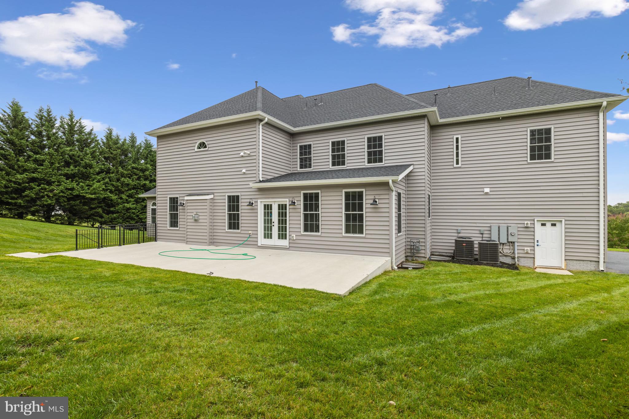 COUNTY VIEW - Residential