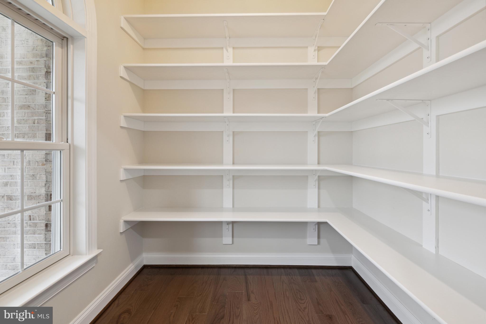 COUNTY VIEW - Residential