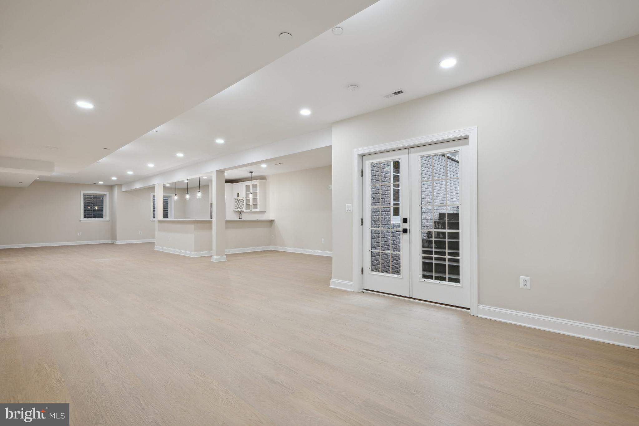 COUNTY VIEW - Residential