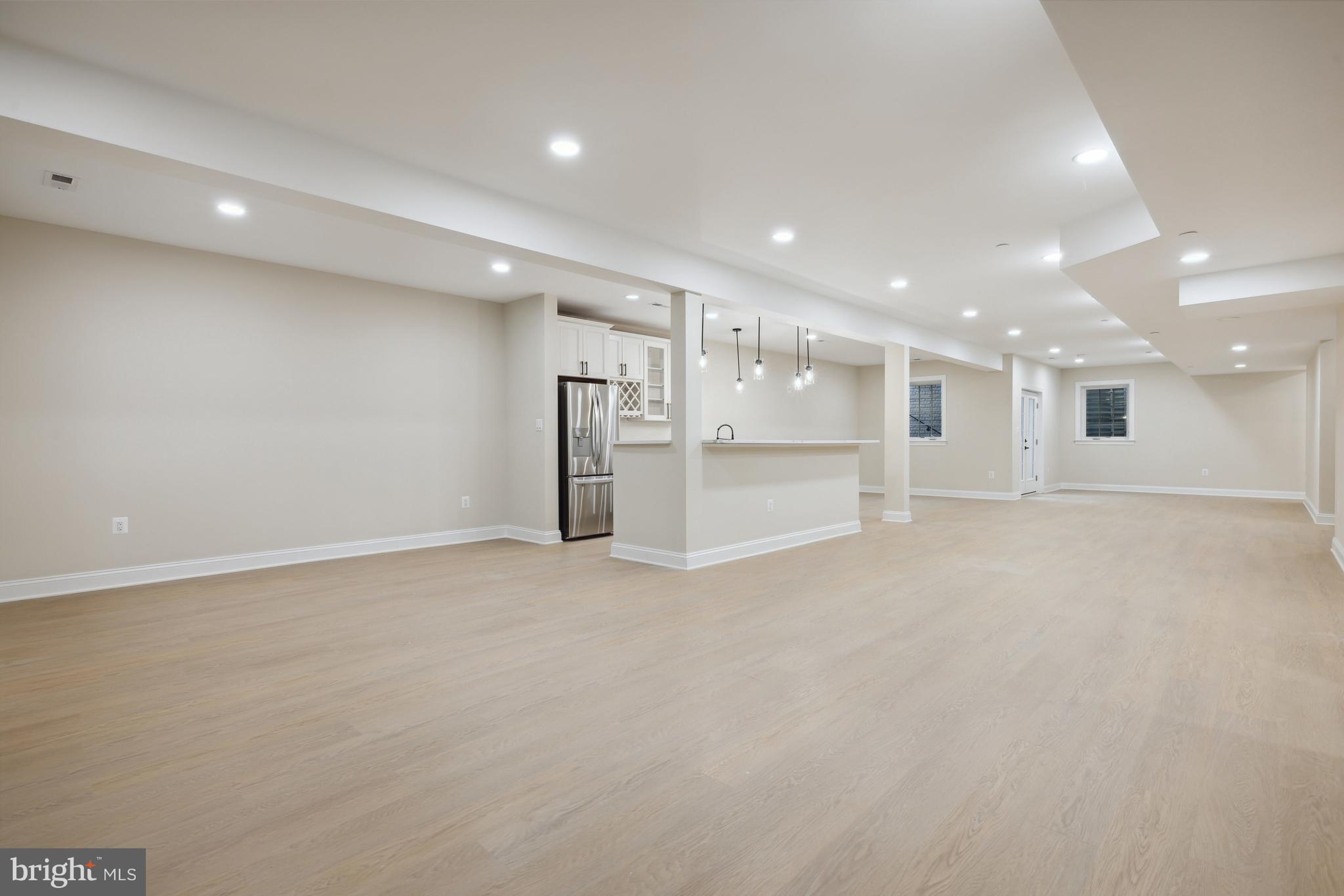 COUNTY VIEW - Residential