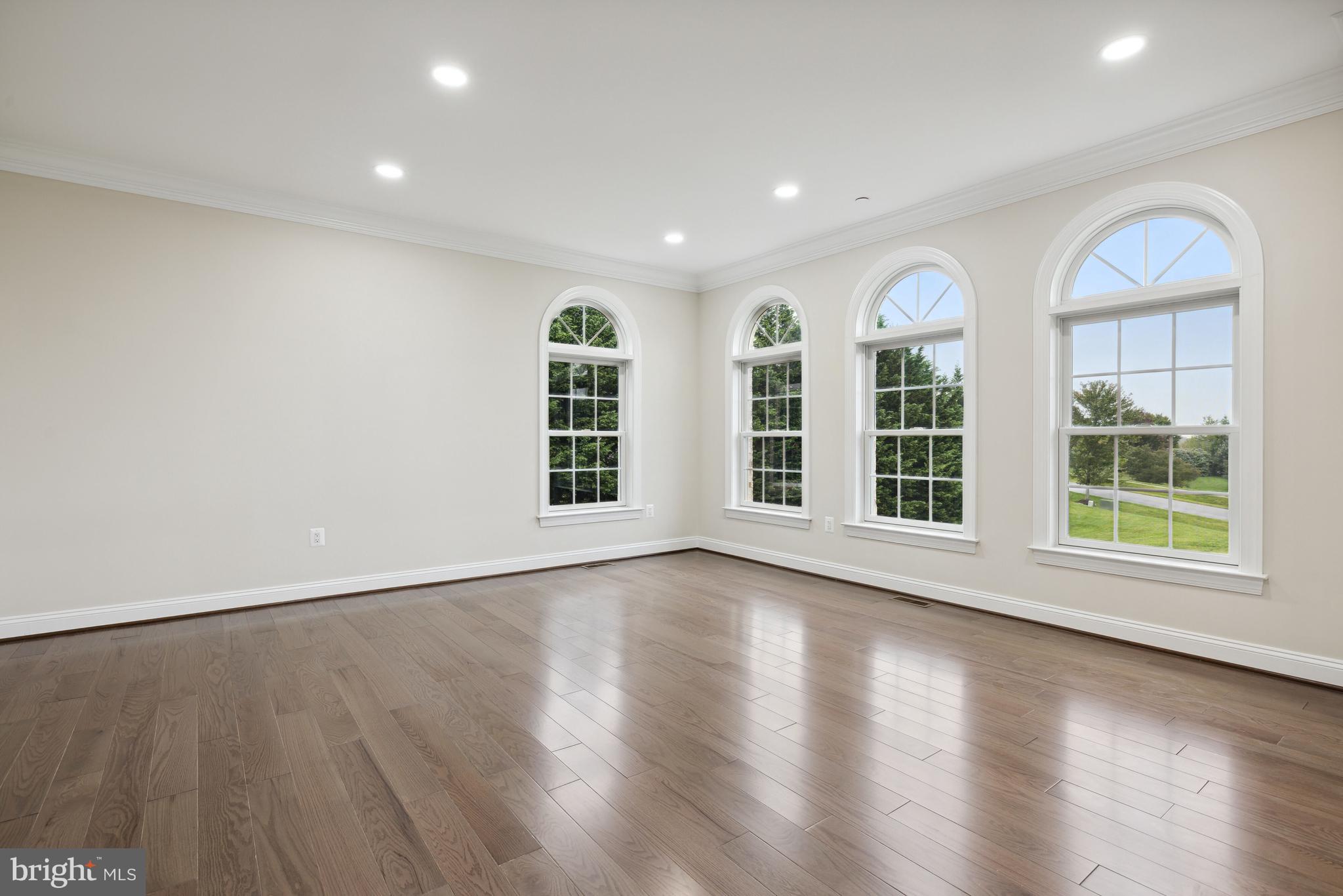 COUNTY VIEW - Residential