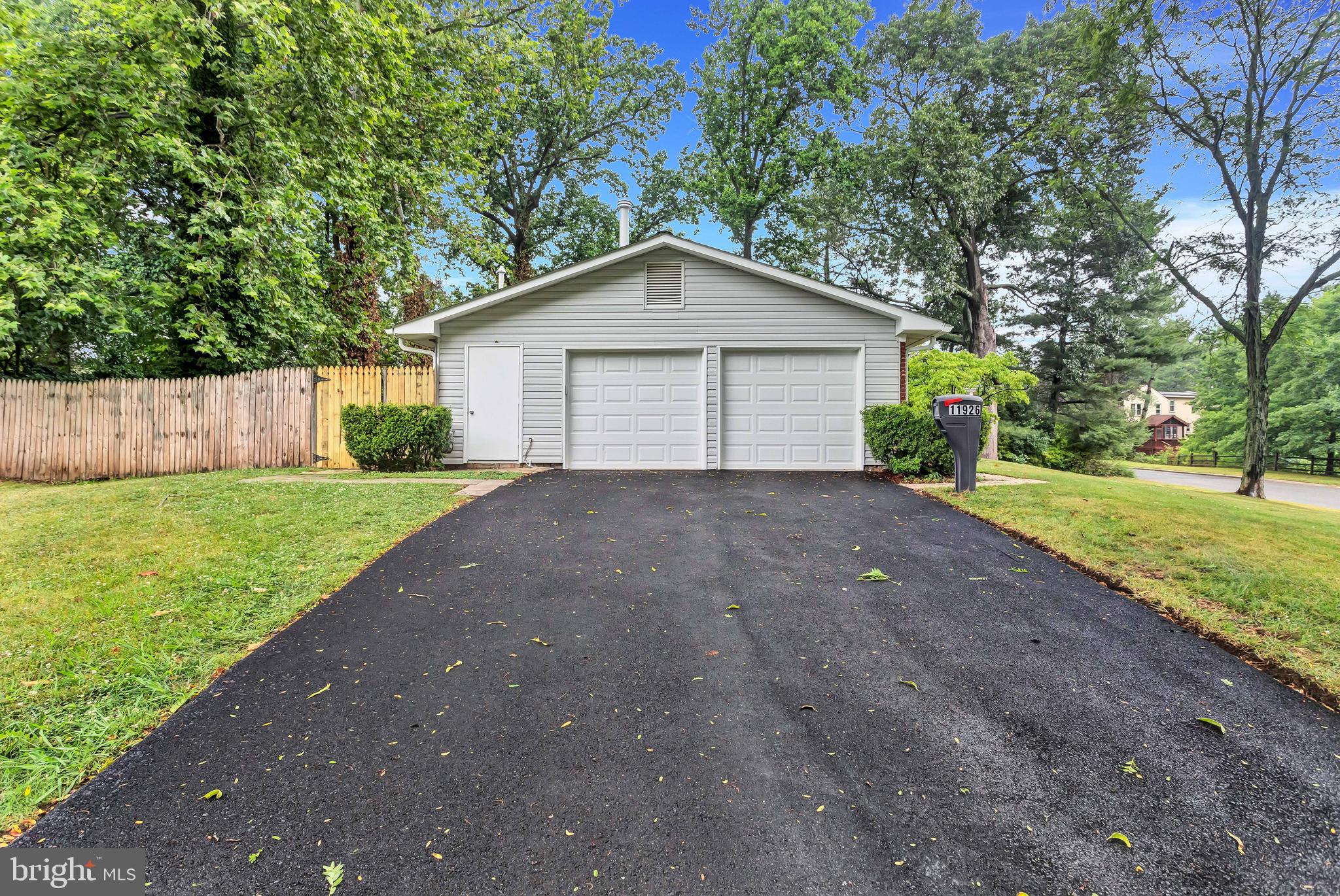 GLENRIDGE AT BELAIR - Residential