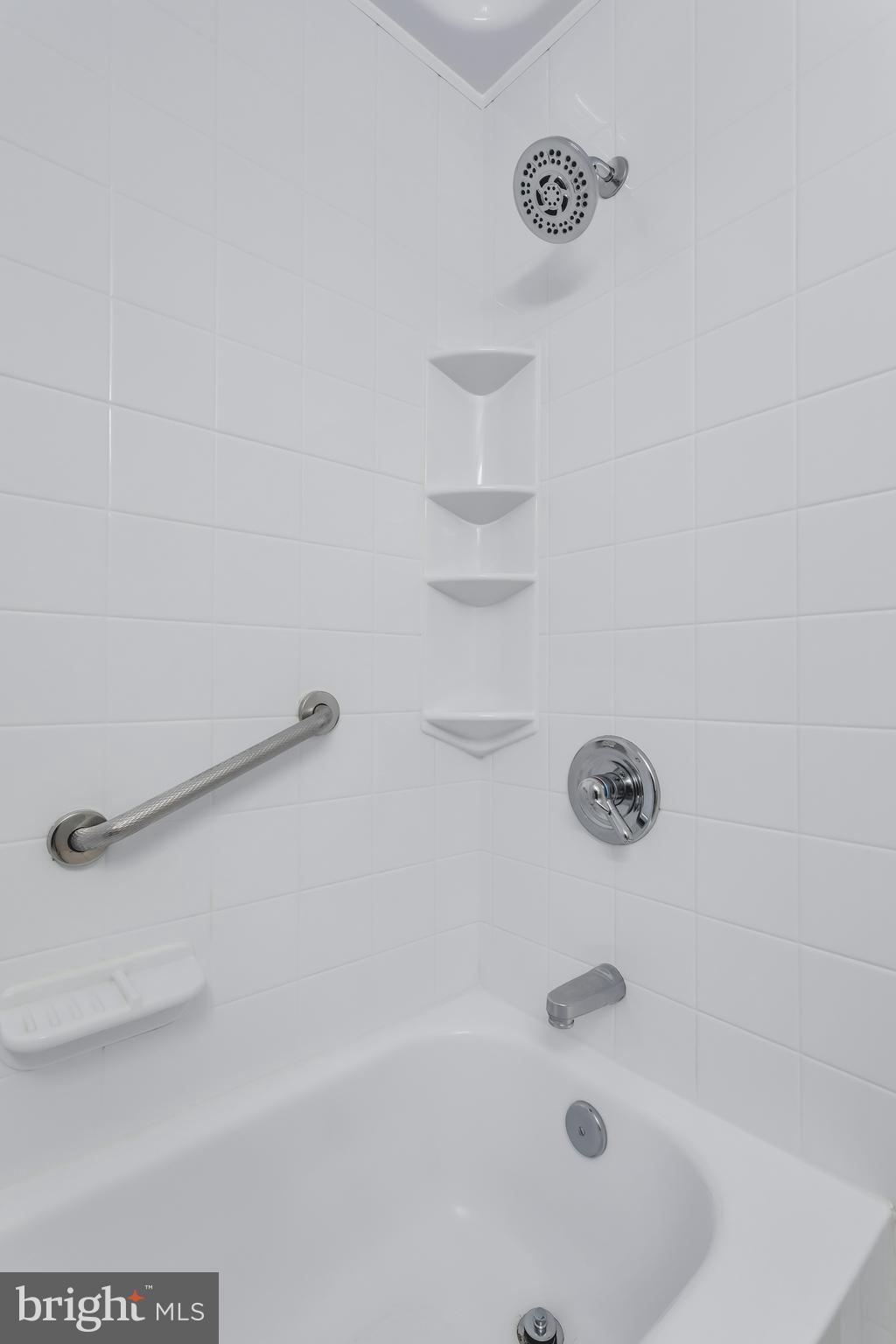 GLENRIDGE AT BELAIR - Residential