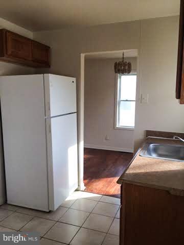 MAYFIELD - Residential Lease