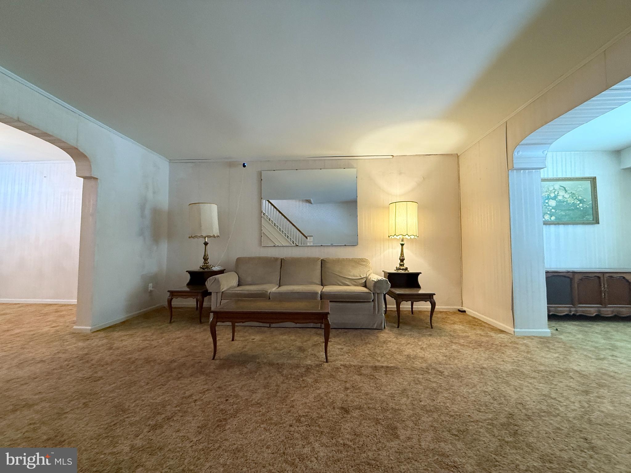 ELMWOOD PARK - Residential