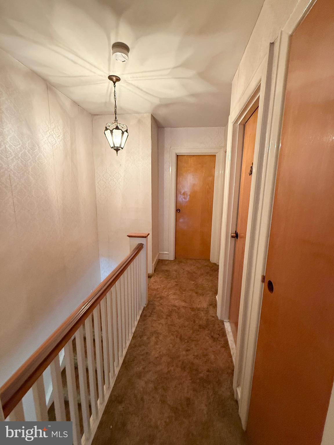 ELMWOOD PARK - Residential