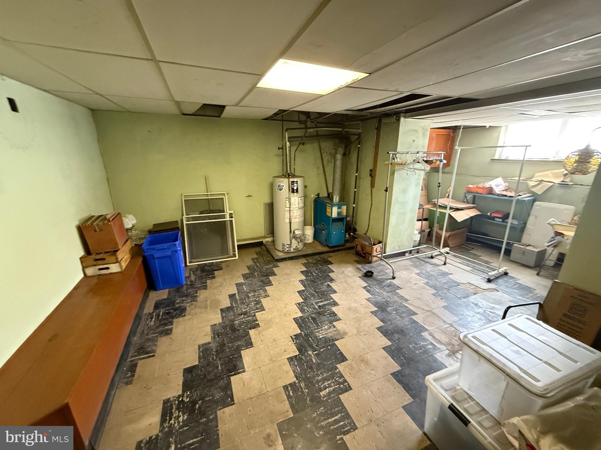 ELMWOOD PARK - Residential