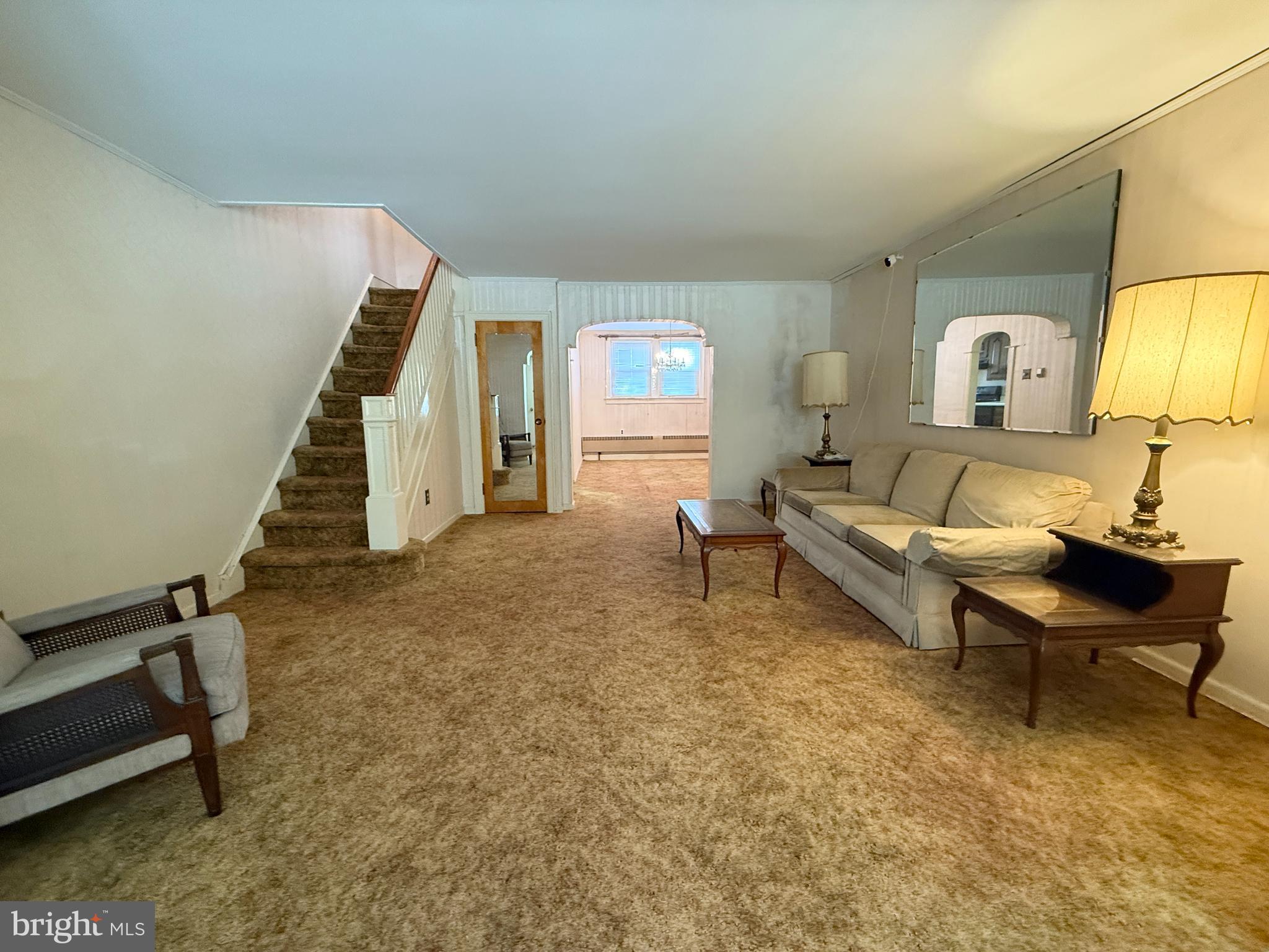 ELMWOOD PARK - Residential