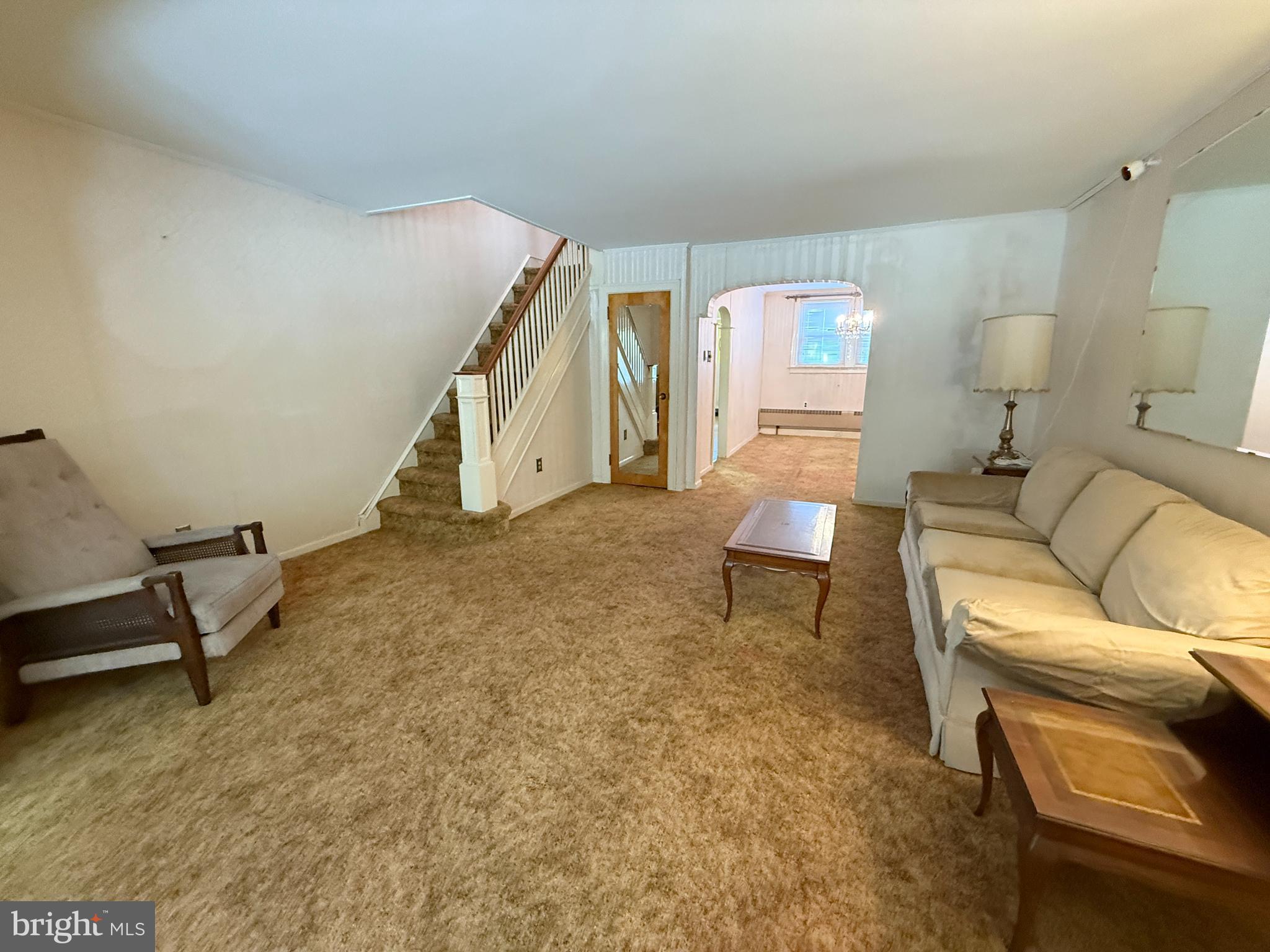 ELMWOOD PARK - Residential