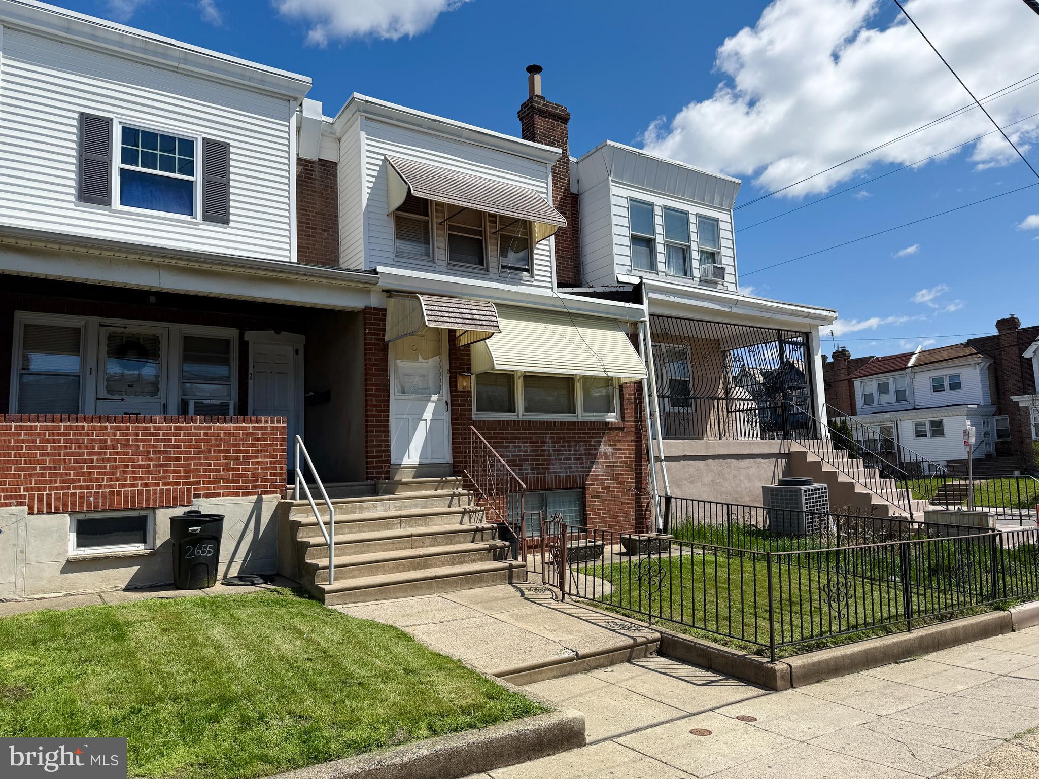 ELMWOOD PARK - Residential
