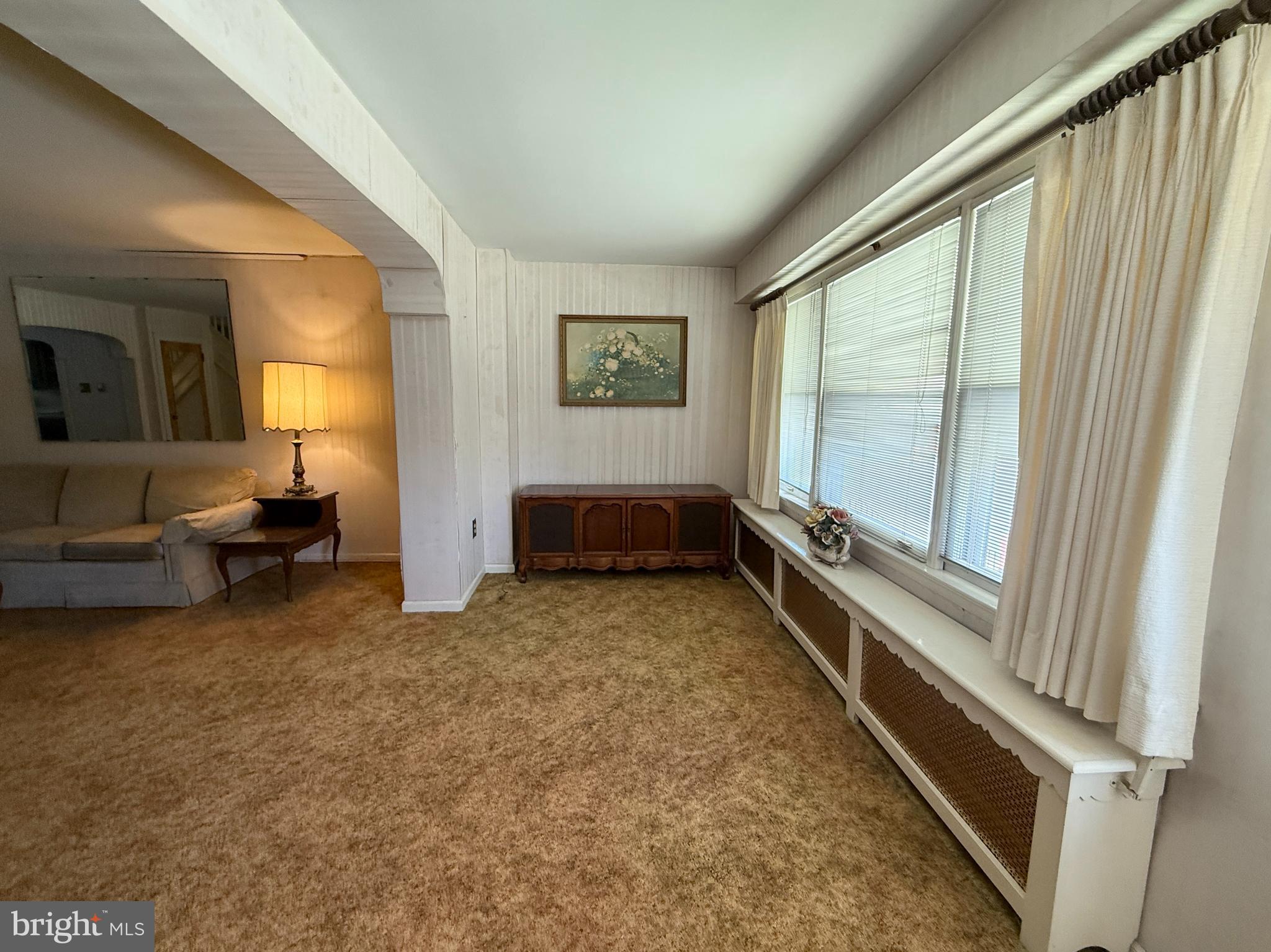 ELMWOOD PARK - Residential