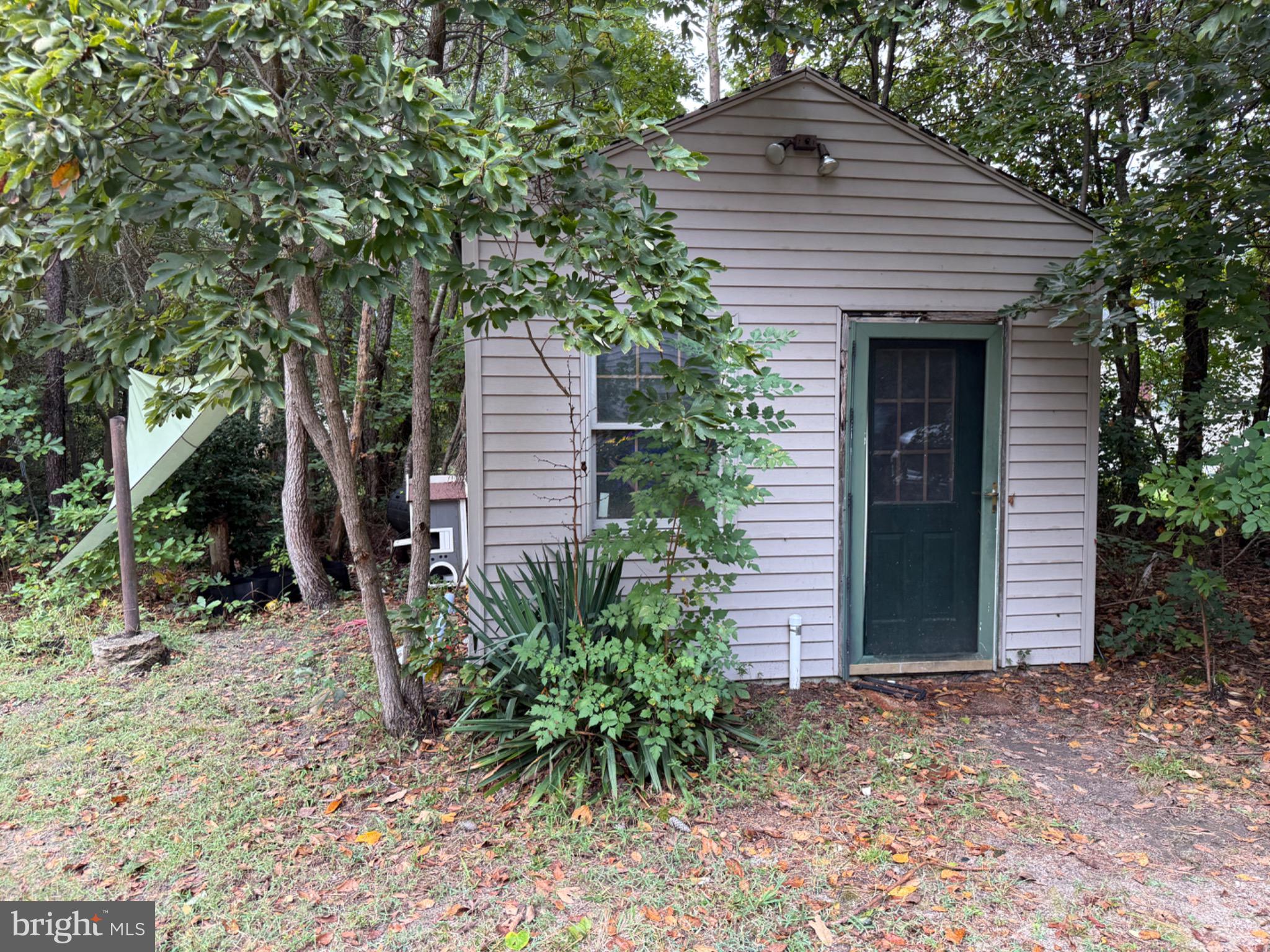 WHITE RIVER ESTATES - Residential