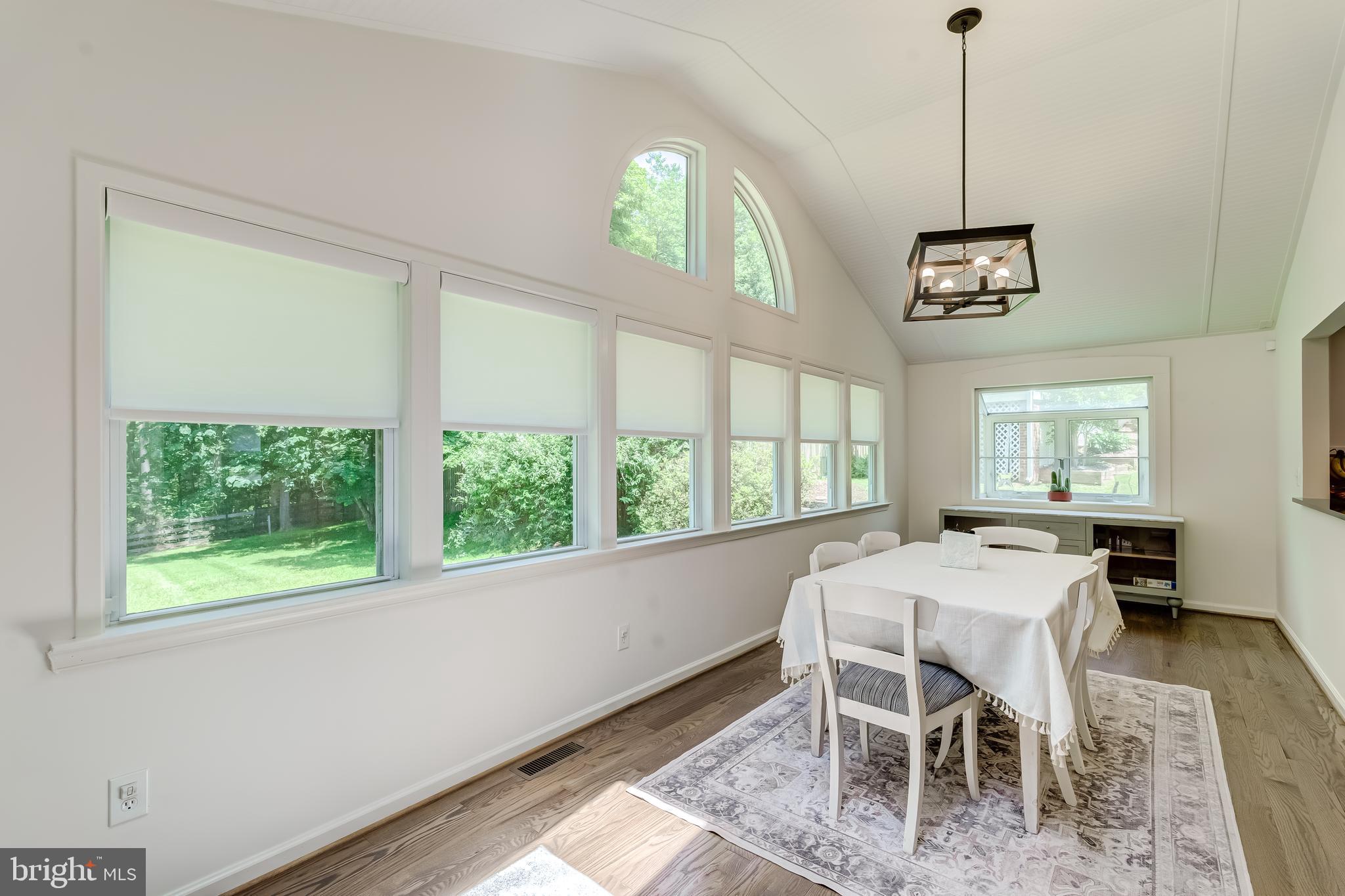 BRENTWOOD - Residential