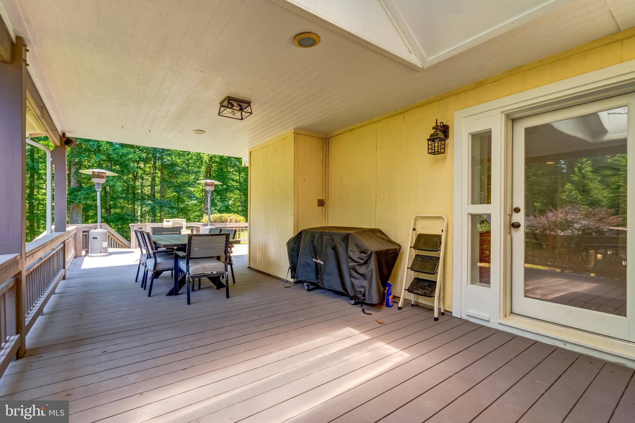 BRENTWOOD - Residential