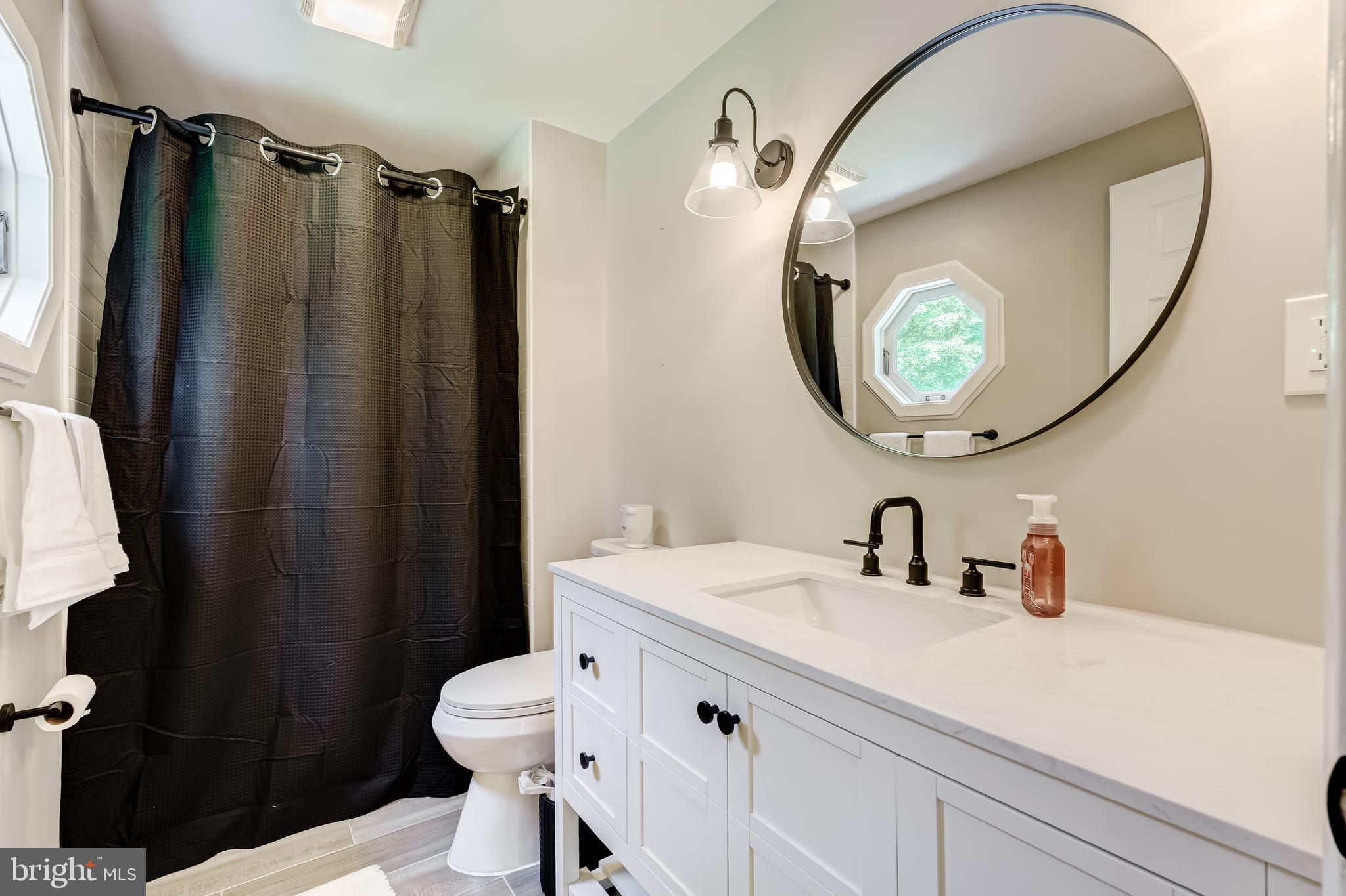 BRENTWOOD - Residential
