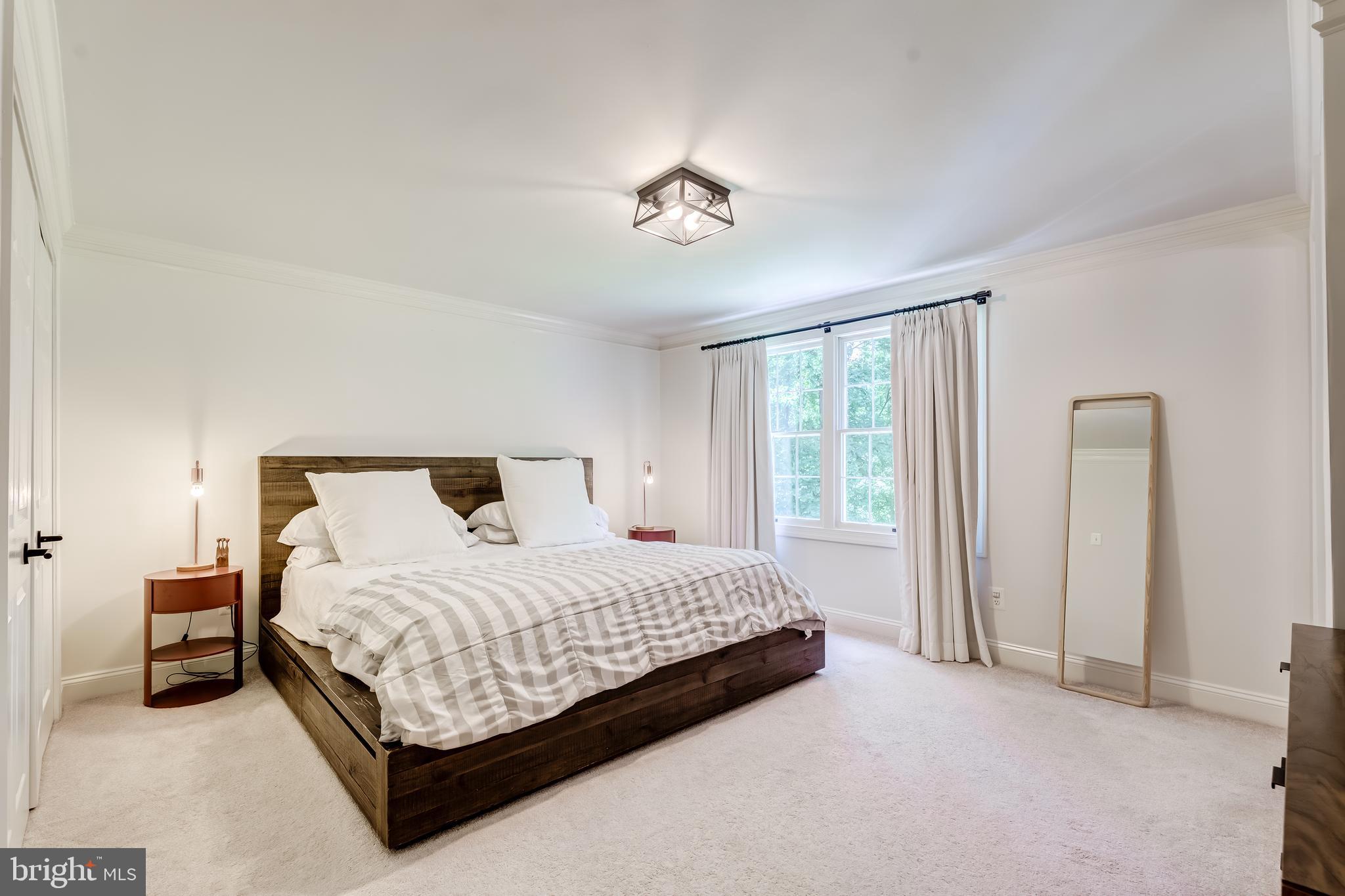 BRENTWOOD - Residential