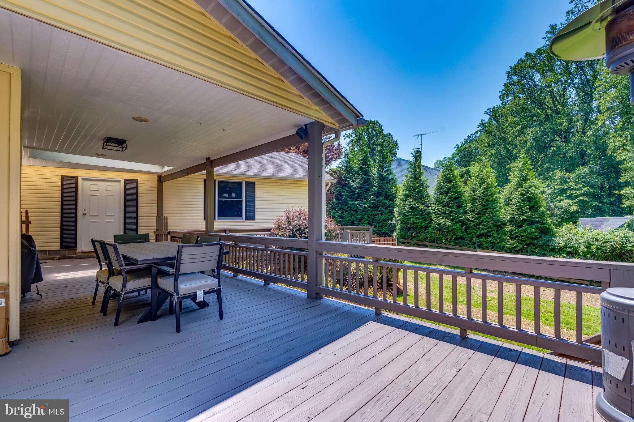 BRENTWOOD - Residential