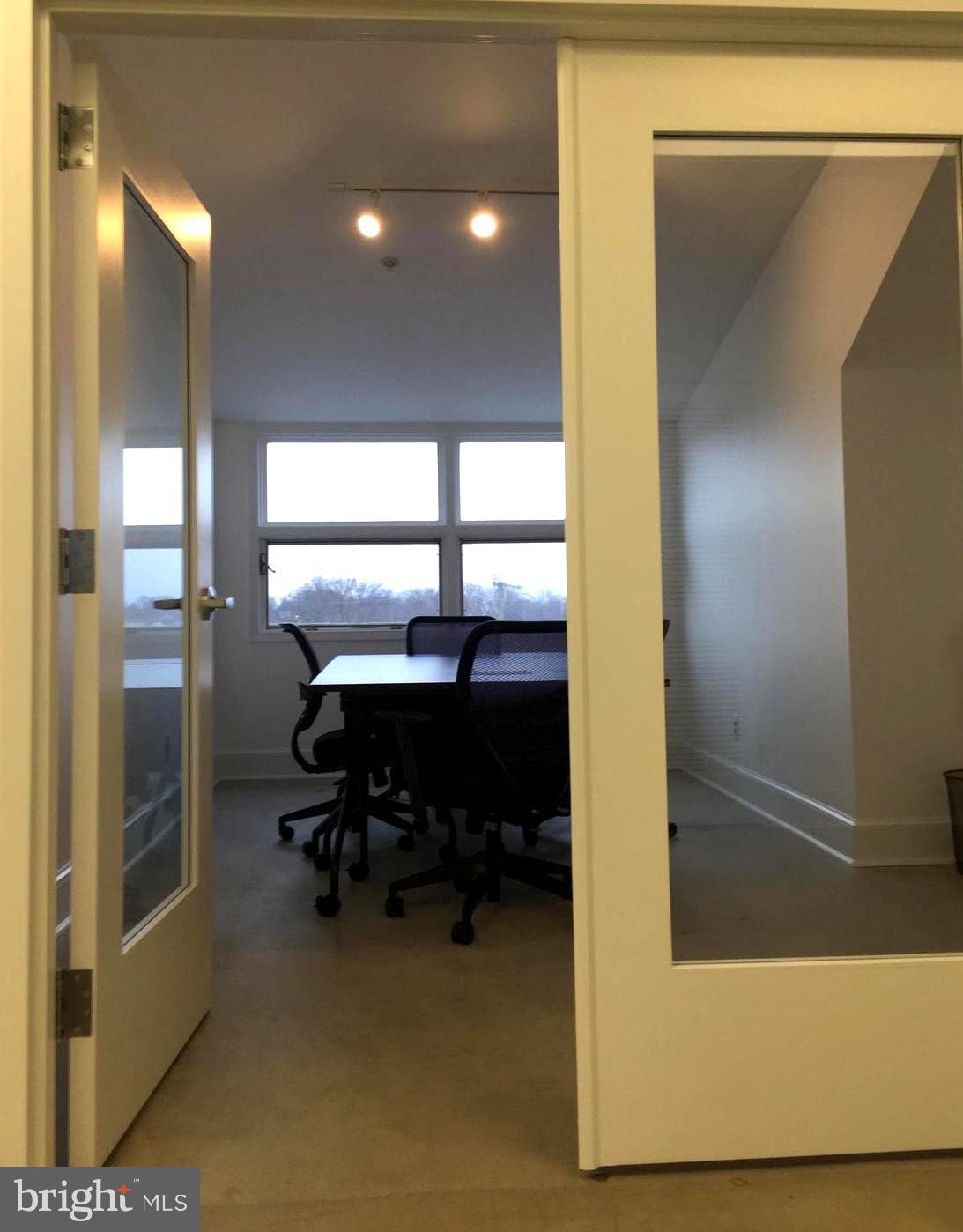 602 S KING STREET S. 400