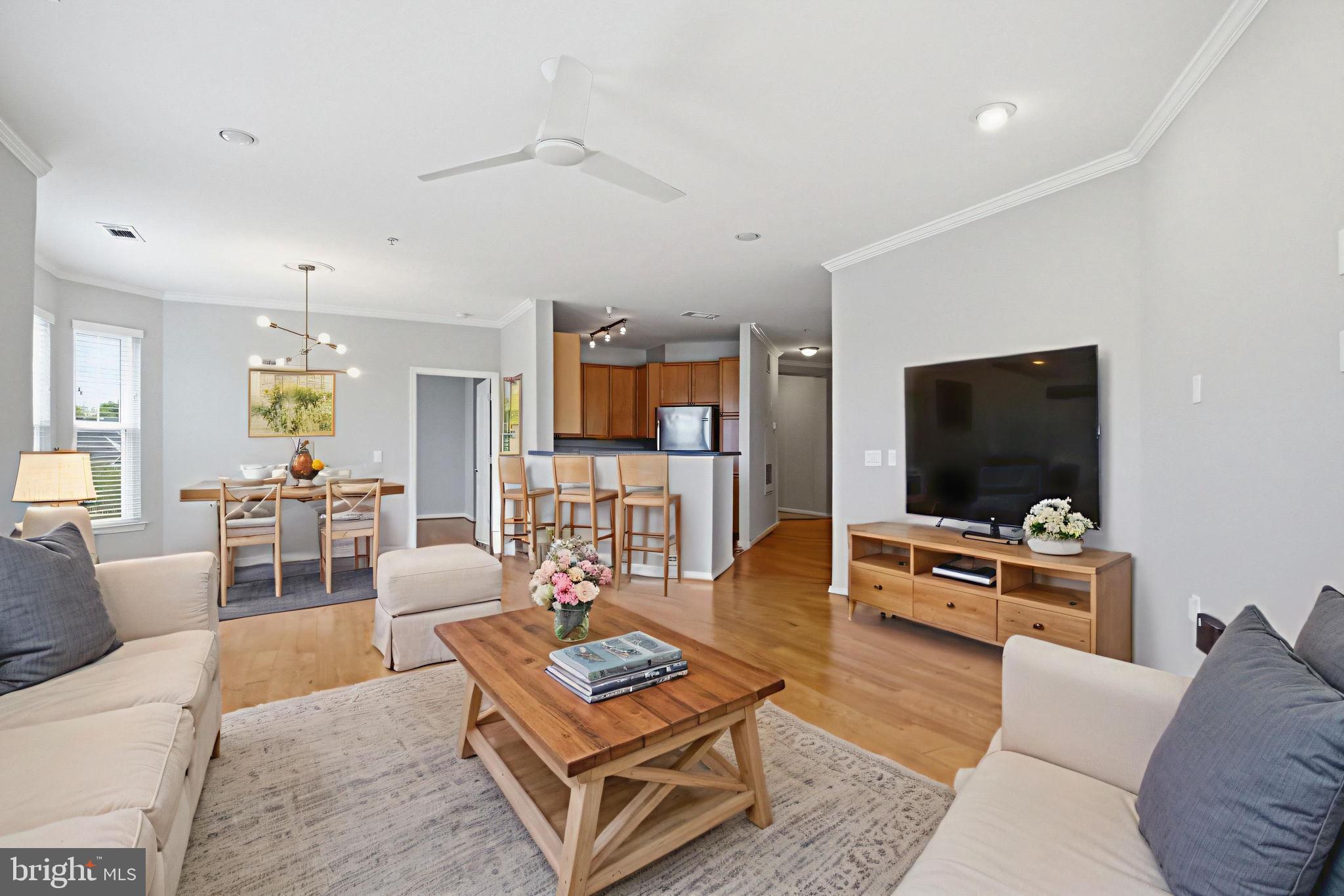 815 BRANCH DRIVE 402