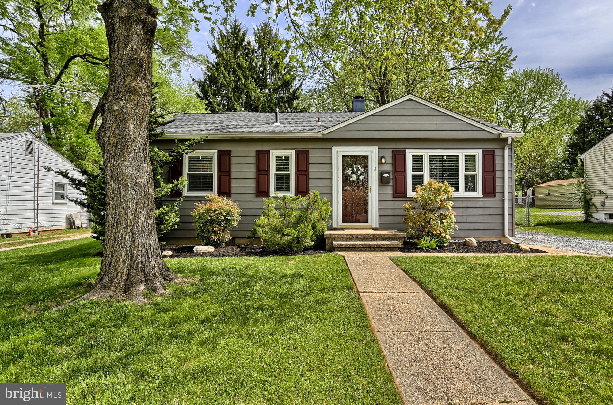 HOWARD PARK - Residential