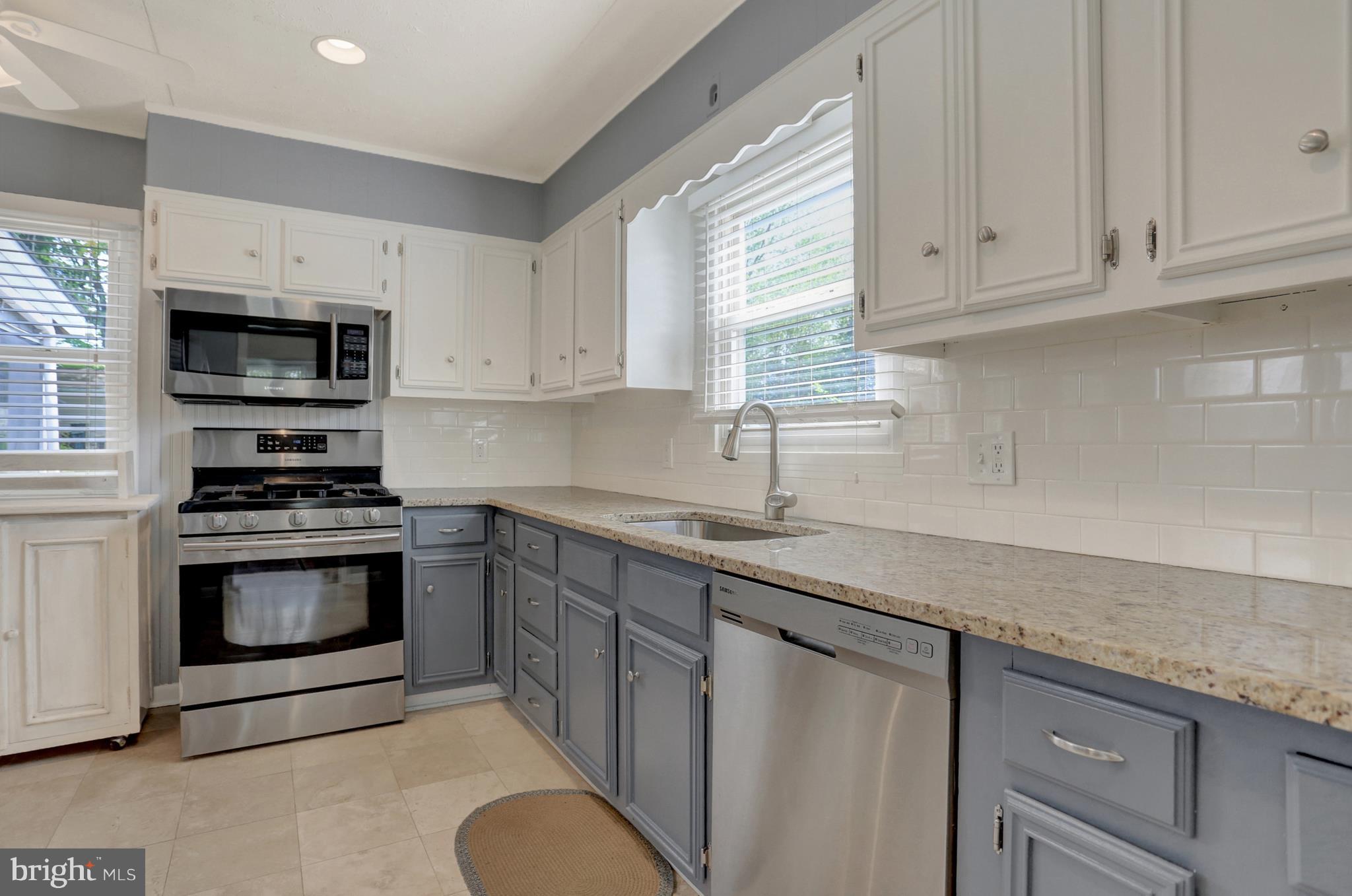 HOWARD PARK - Residential