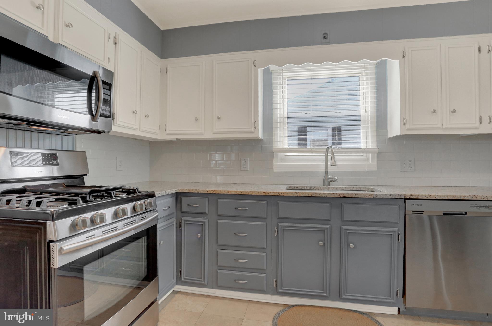 HOWARD PARK - Residential