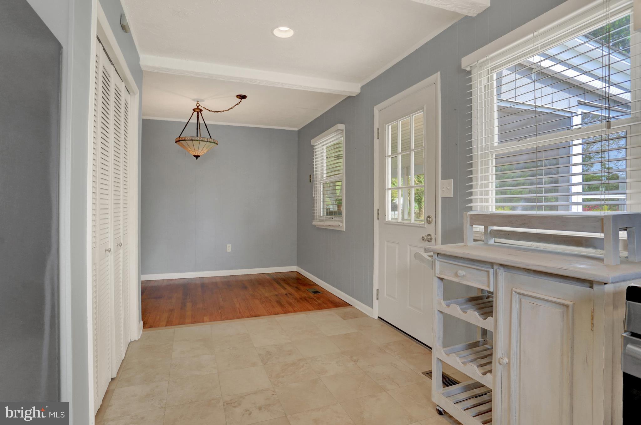 HOWARD PARK - Residential