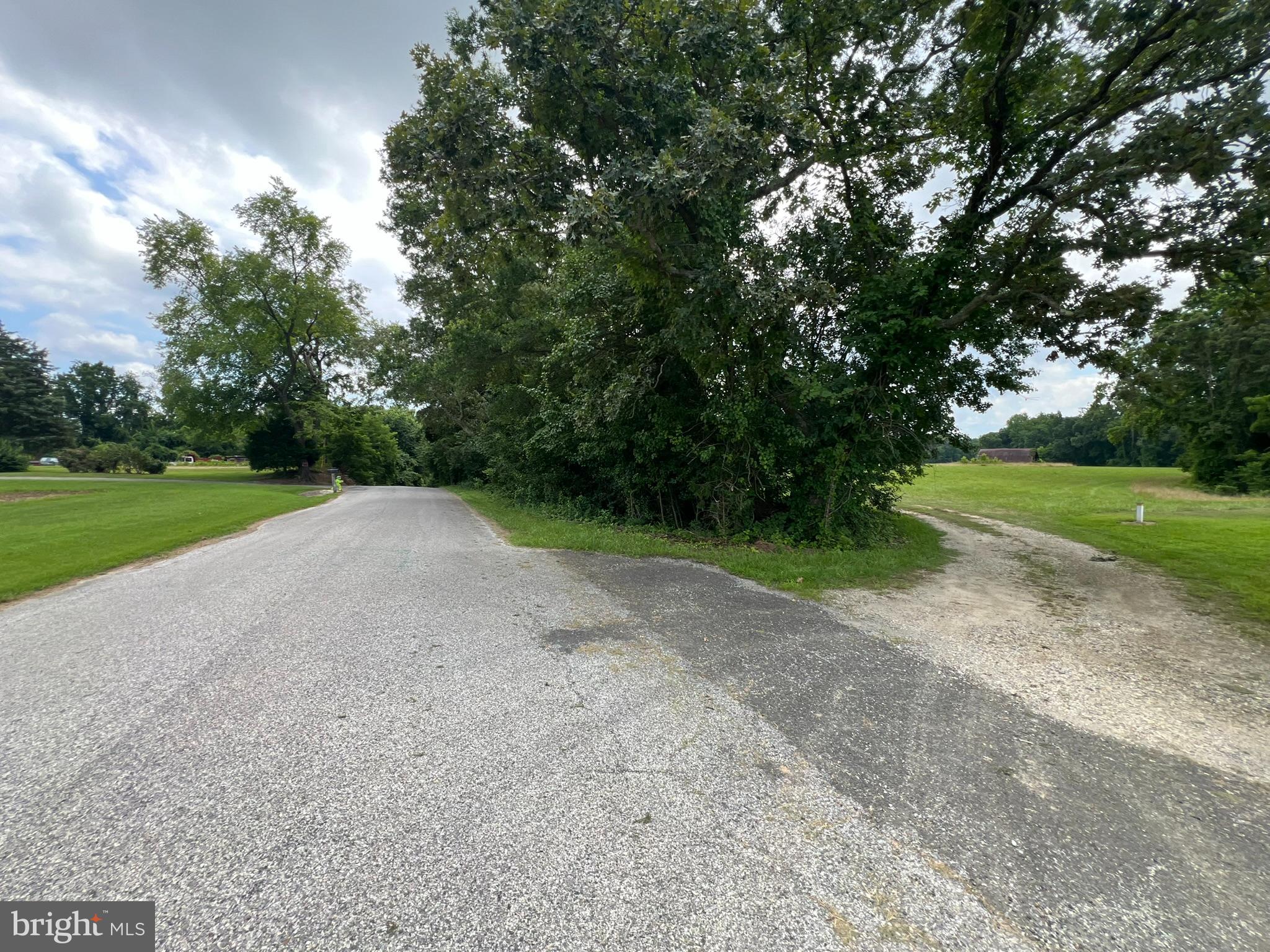 MAGRUDERS FERRY ROAD