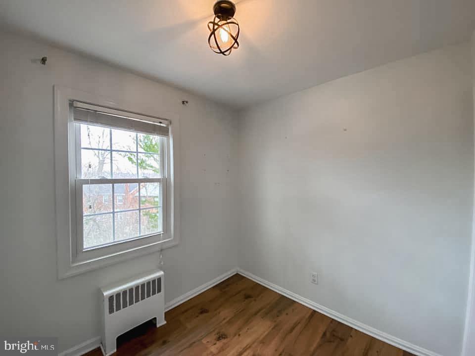 WARWICK VILLAGE - Residential Lease