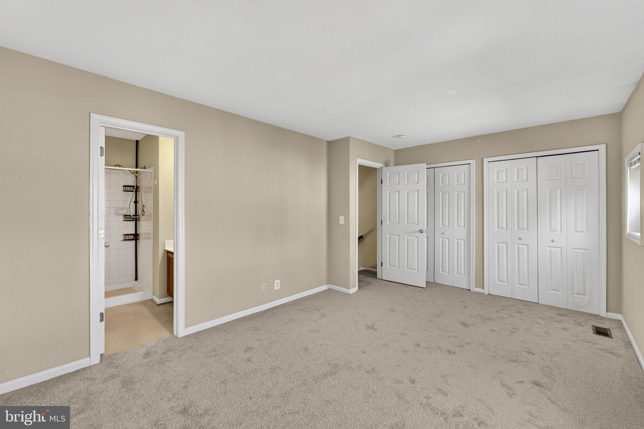 OAK SPRINGS - Residential