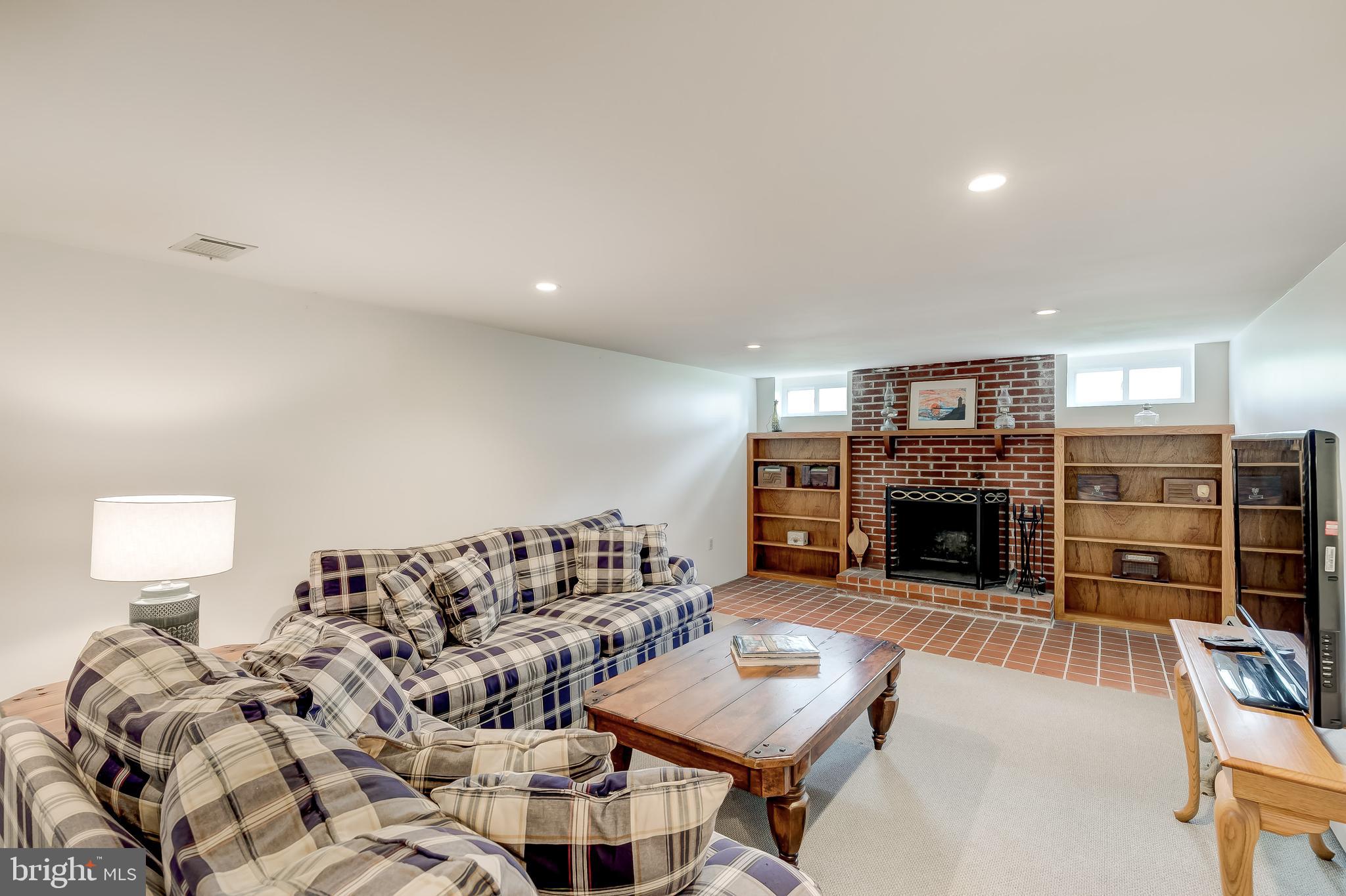 PERRYHALL - Residential